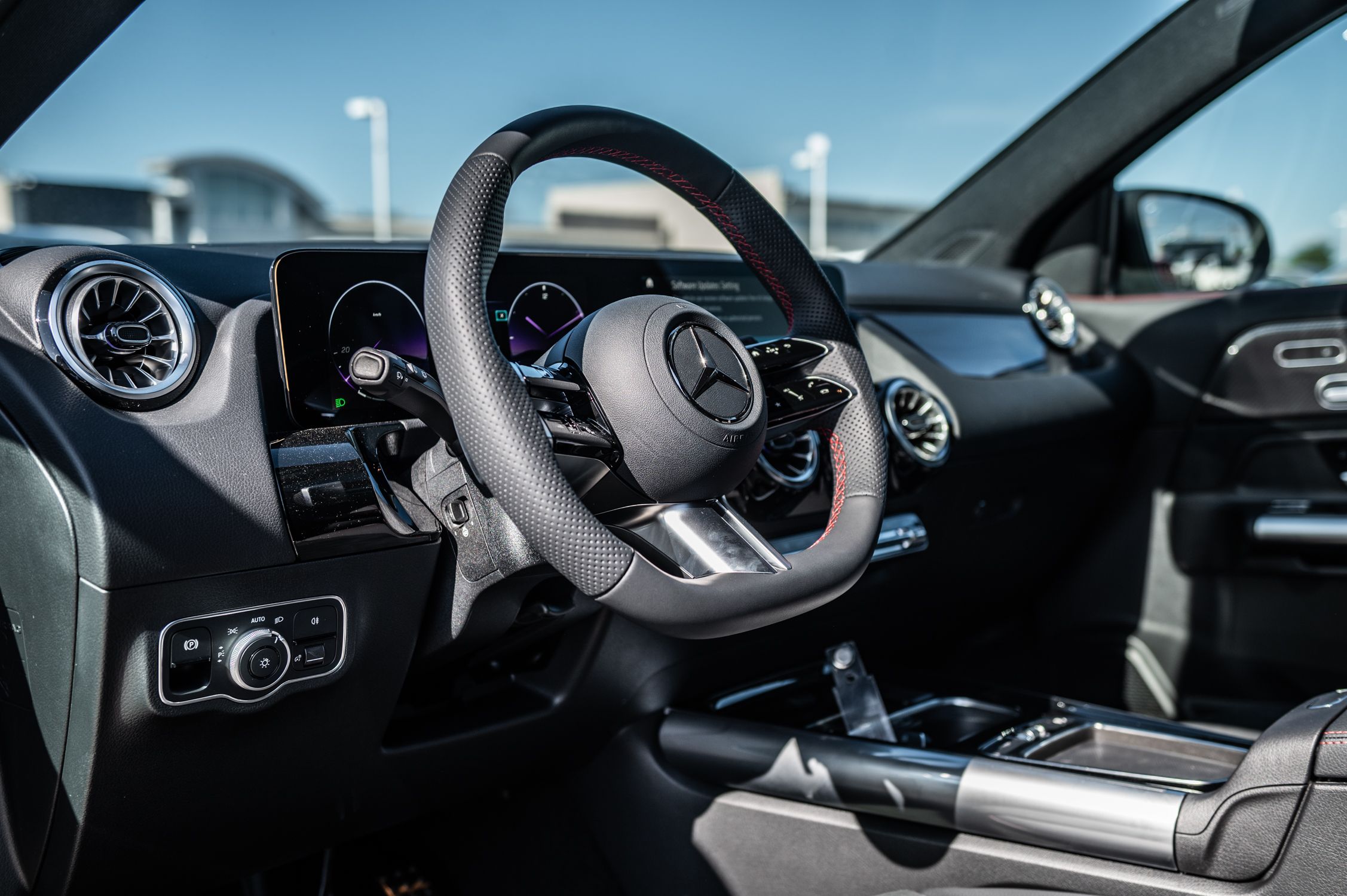 Mercedes-Benz GLA  2026