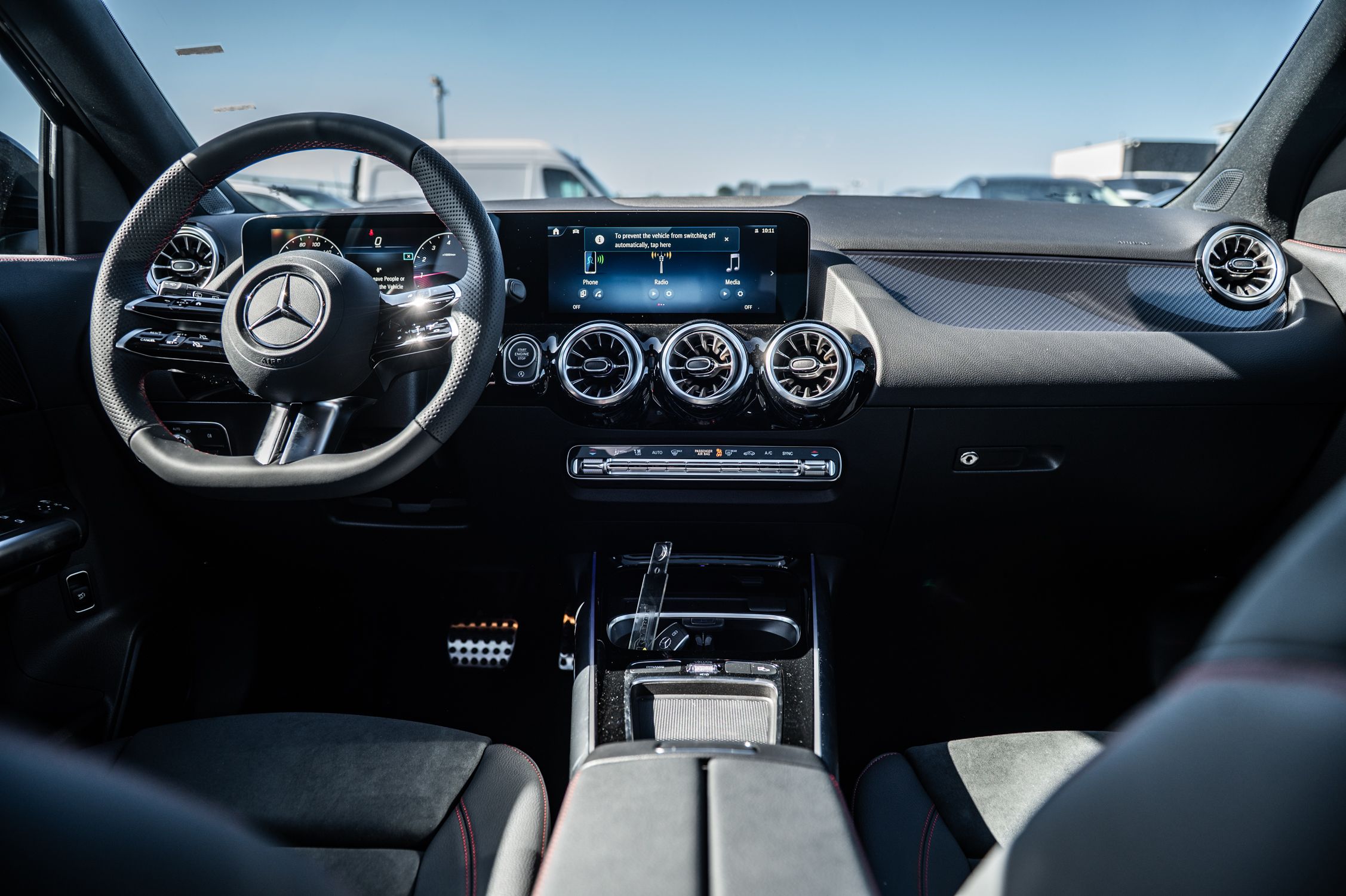 Mercedes-Benz GLA  2026