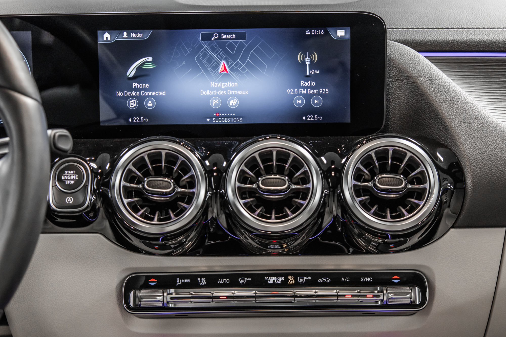 2022 Mercedes-Benz GLA250 in Dollard-des-Ormeaux, Quebec