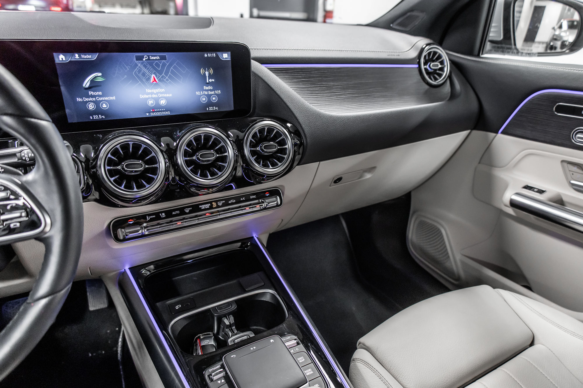 2022 Mercedes-Benz GLA250 in Dollard-des-Ormeaux, Quebec
