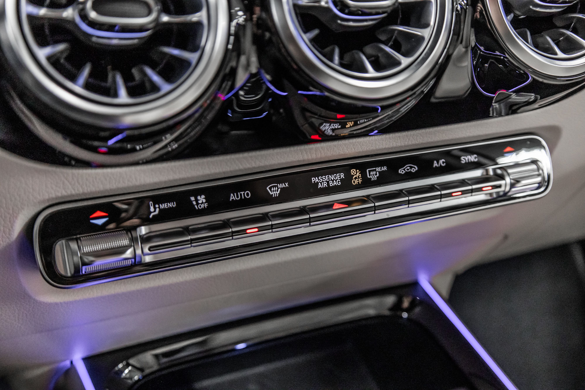 2022 Mercedes-Benz GLA250 in Dollard-des-Ormeaux, Quebec