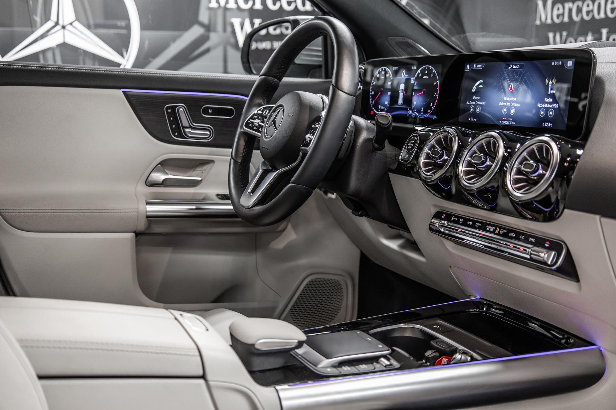 2022 Mercedes-Benz GLA250 in Dollard-des-Ormeaux, Quebec