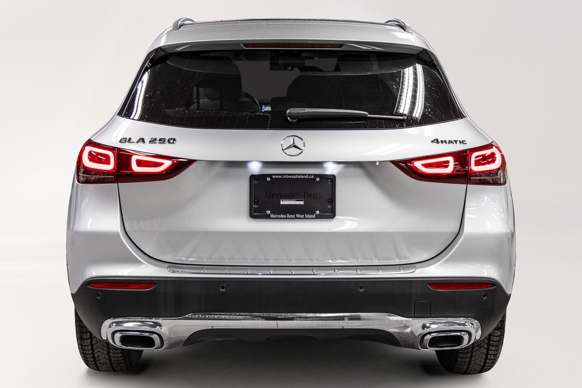 2022 Mercedes-Benz GLA250 in Dollard-des-Ormeaux, Quebec