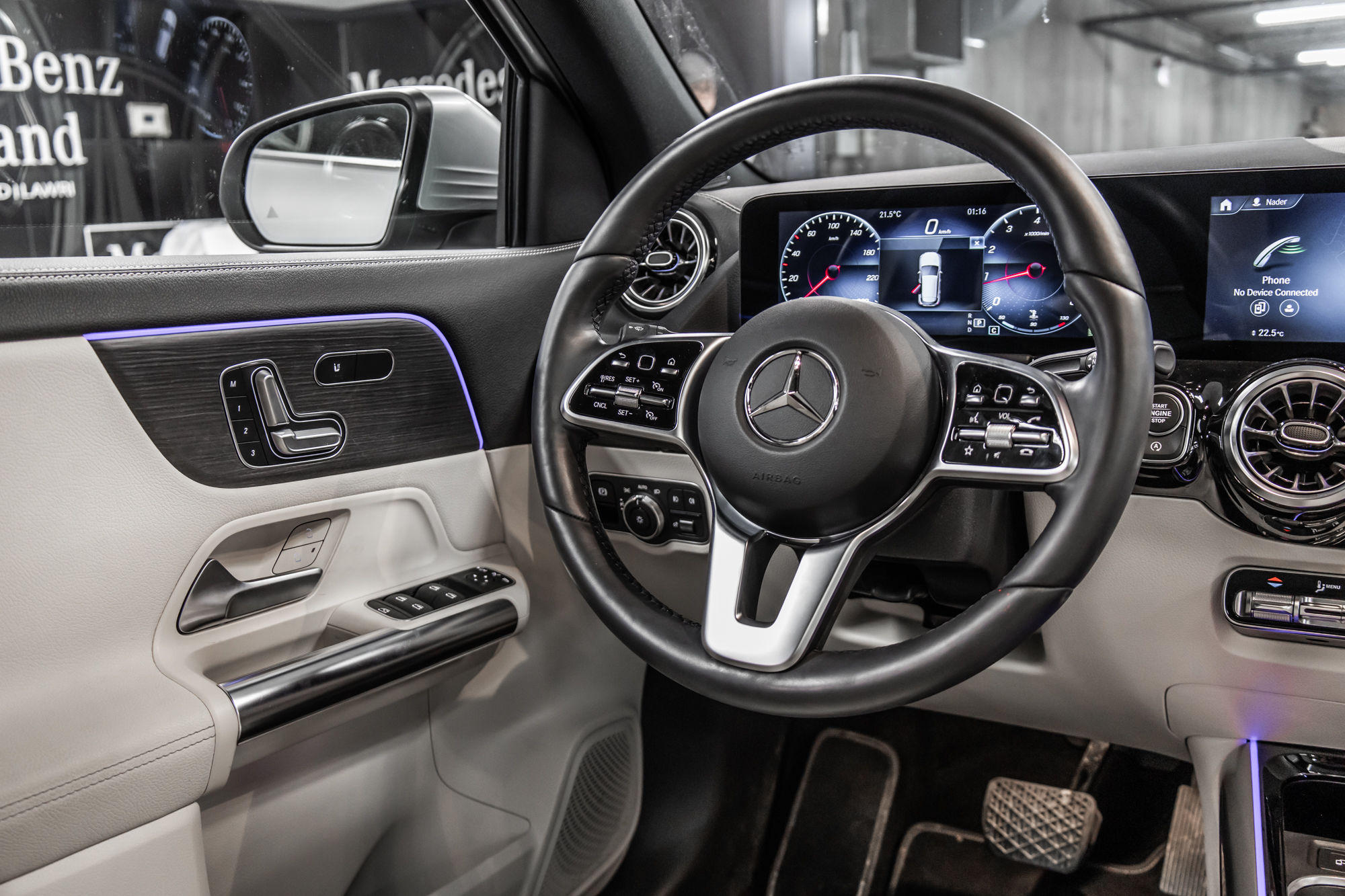 2022 Mercedes-Benz GLA250 in Dollard-des-Ormeaux, Quebec