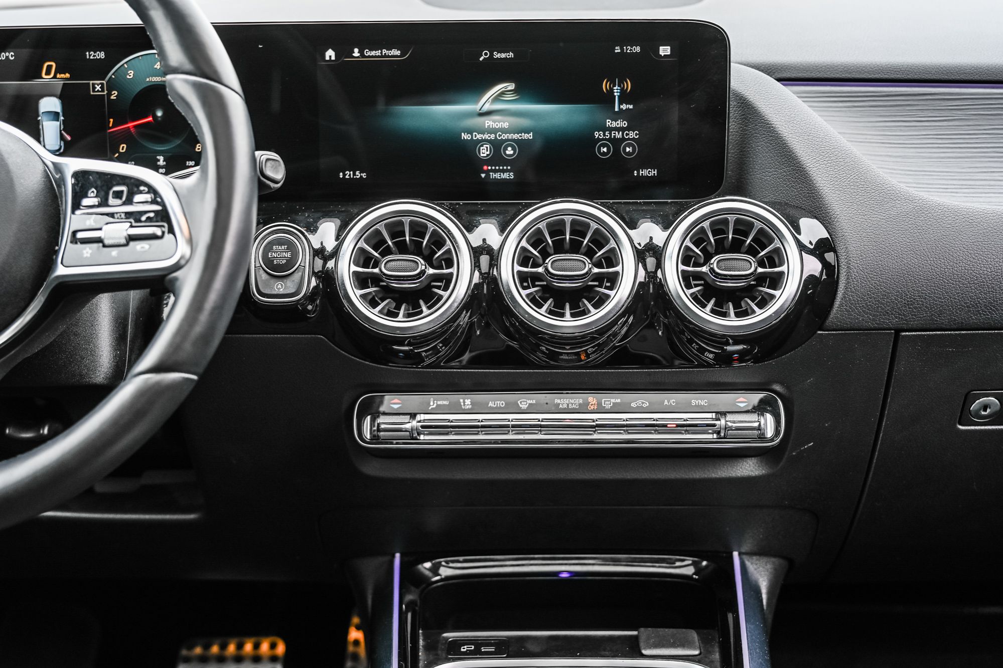 Mercedes-Benz GLA250  2022