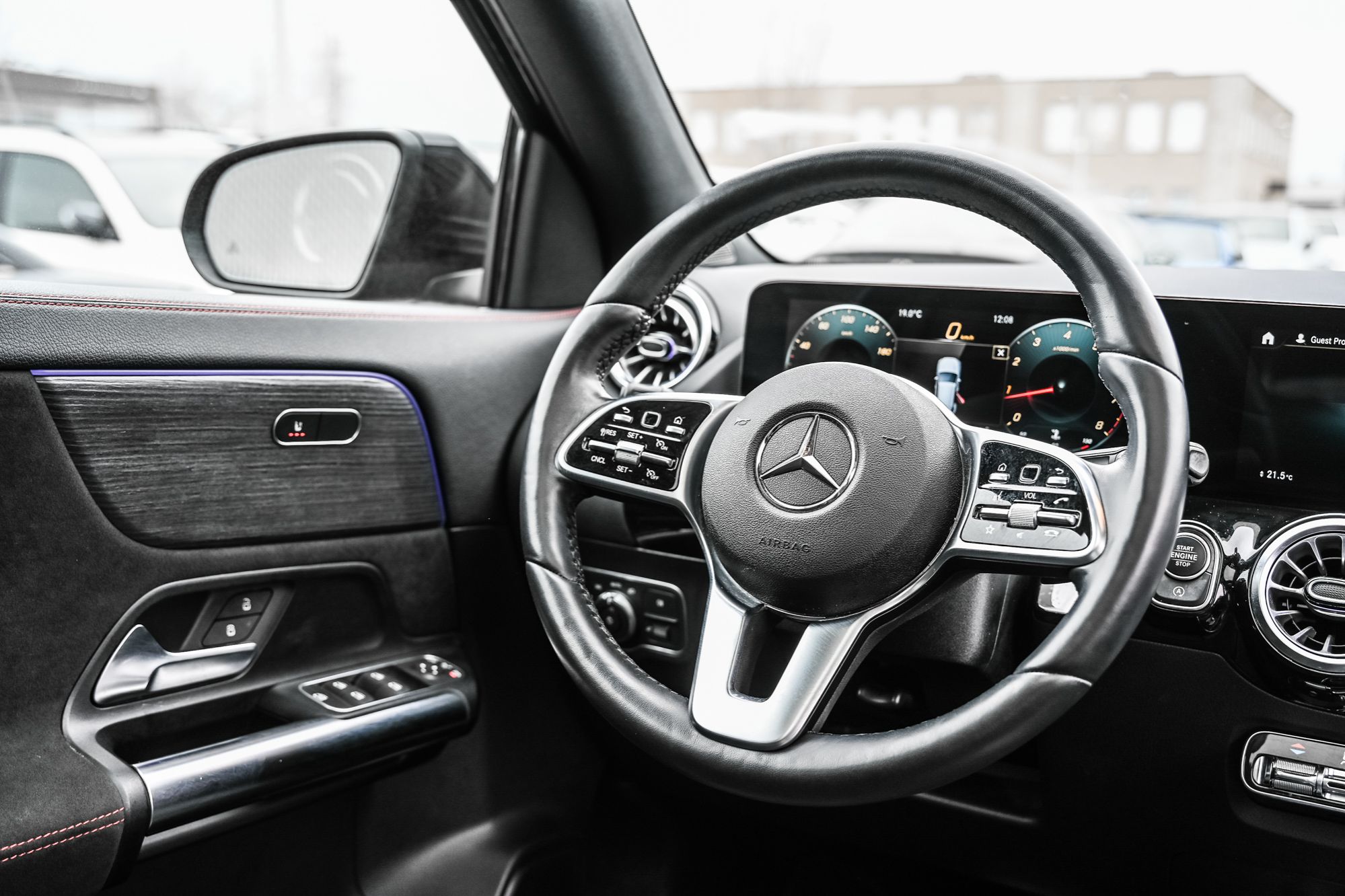 Mercedes-Benz GLA250  2022