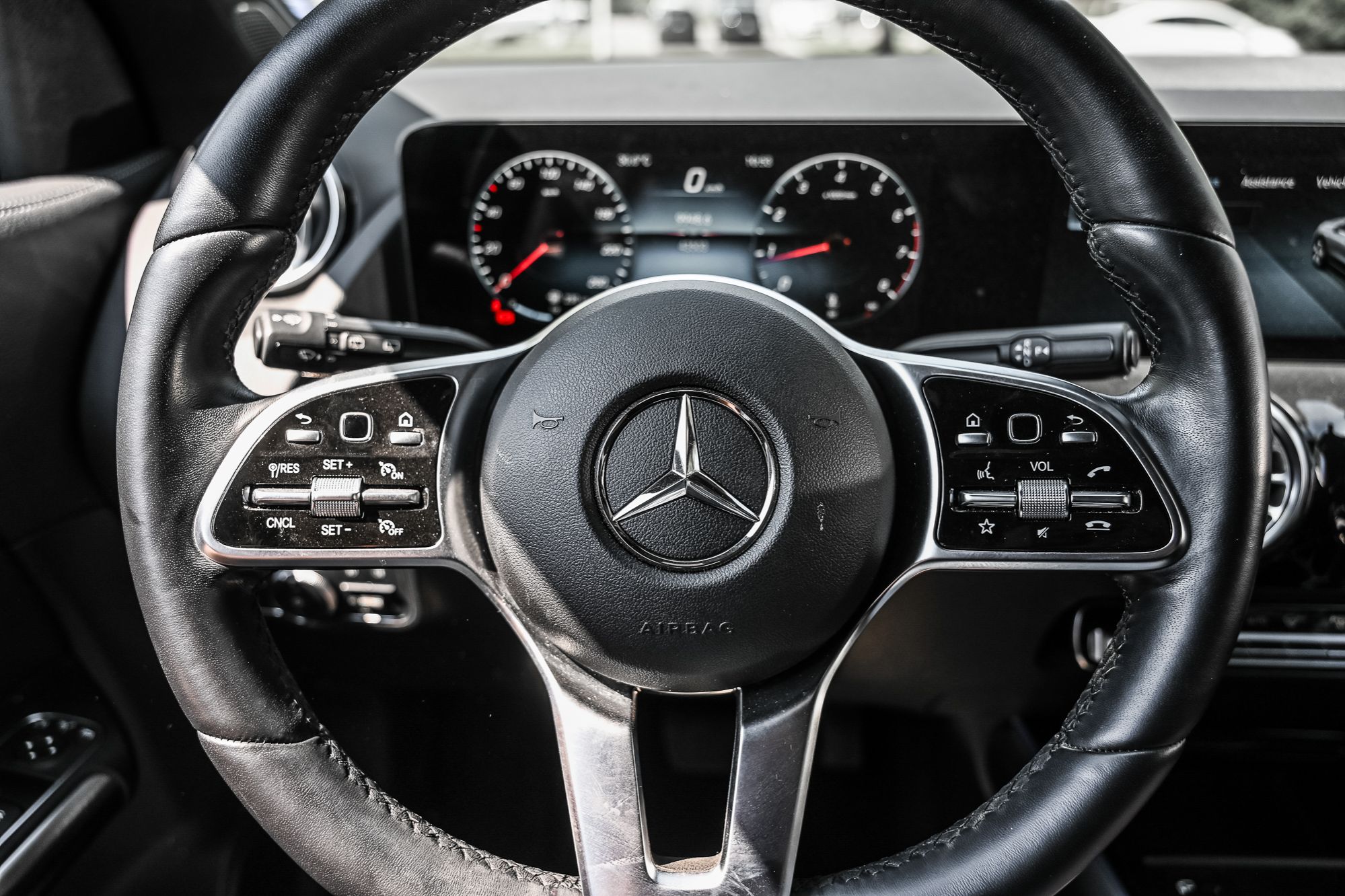 Mercedes-Benz GLA250  2022
