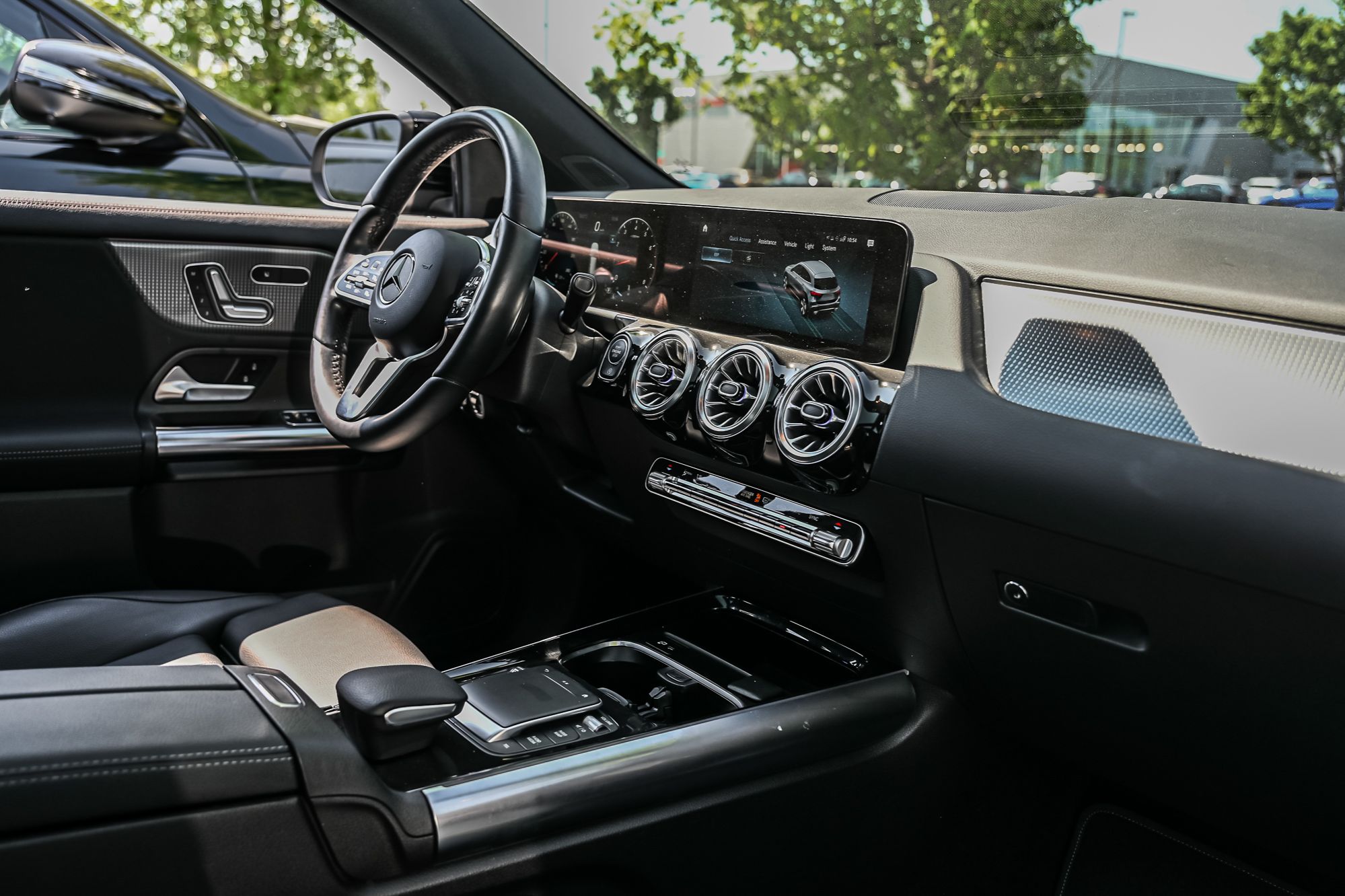 Mercedes-Benz GLA250  2022