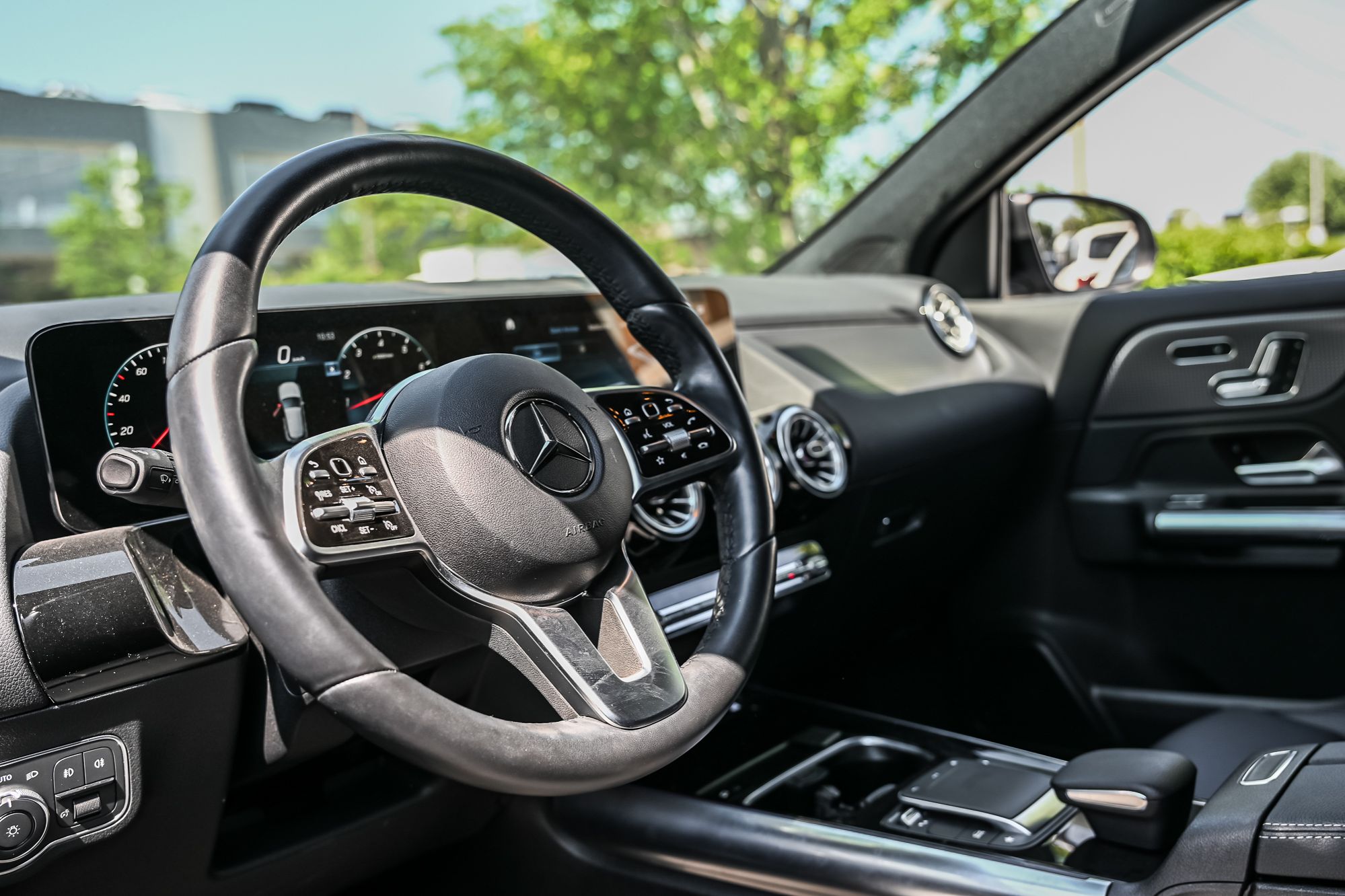 Mercedes-Benz GLA250  2022