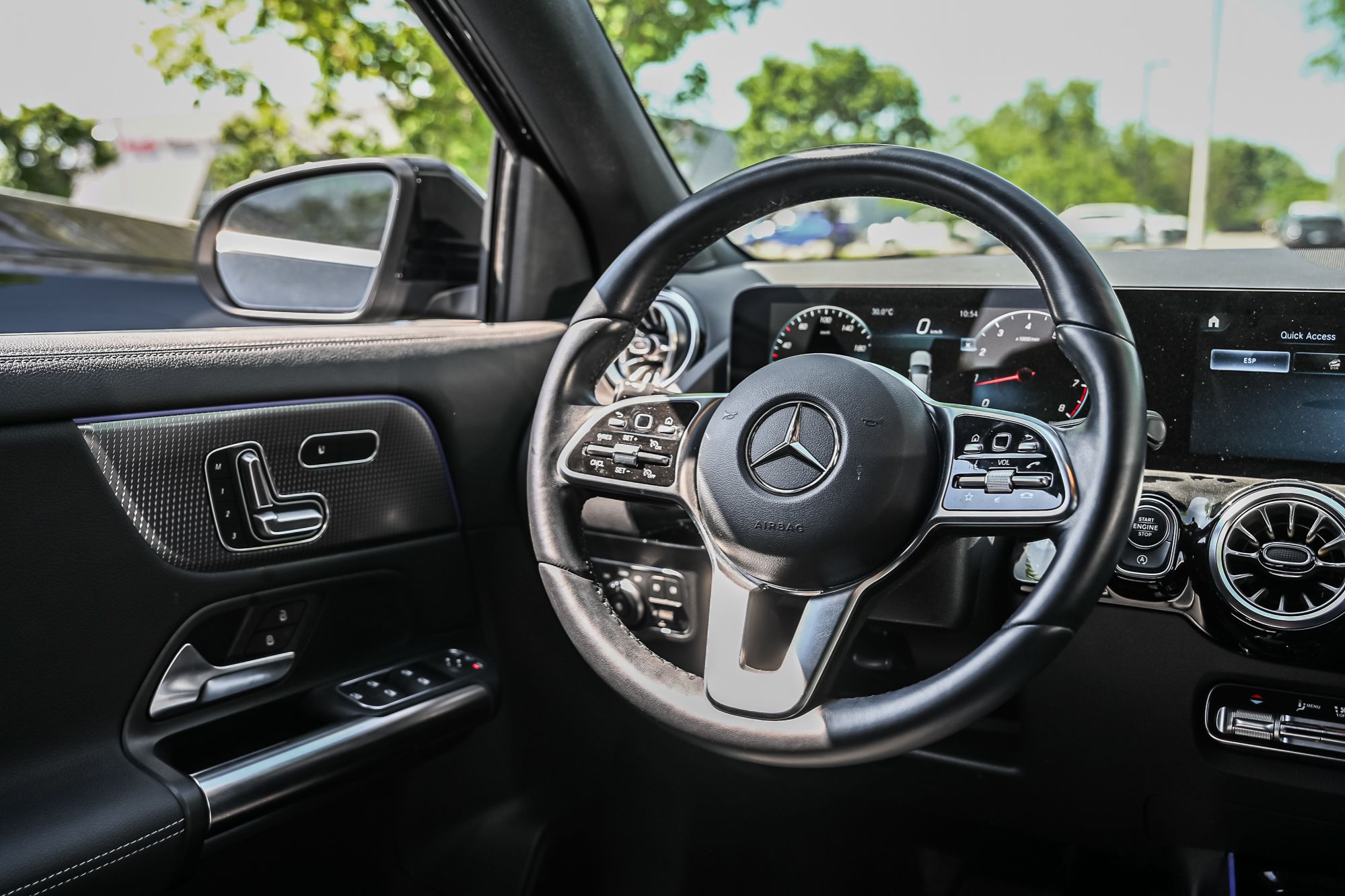 Mercedes-Benz GLA250  2022