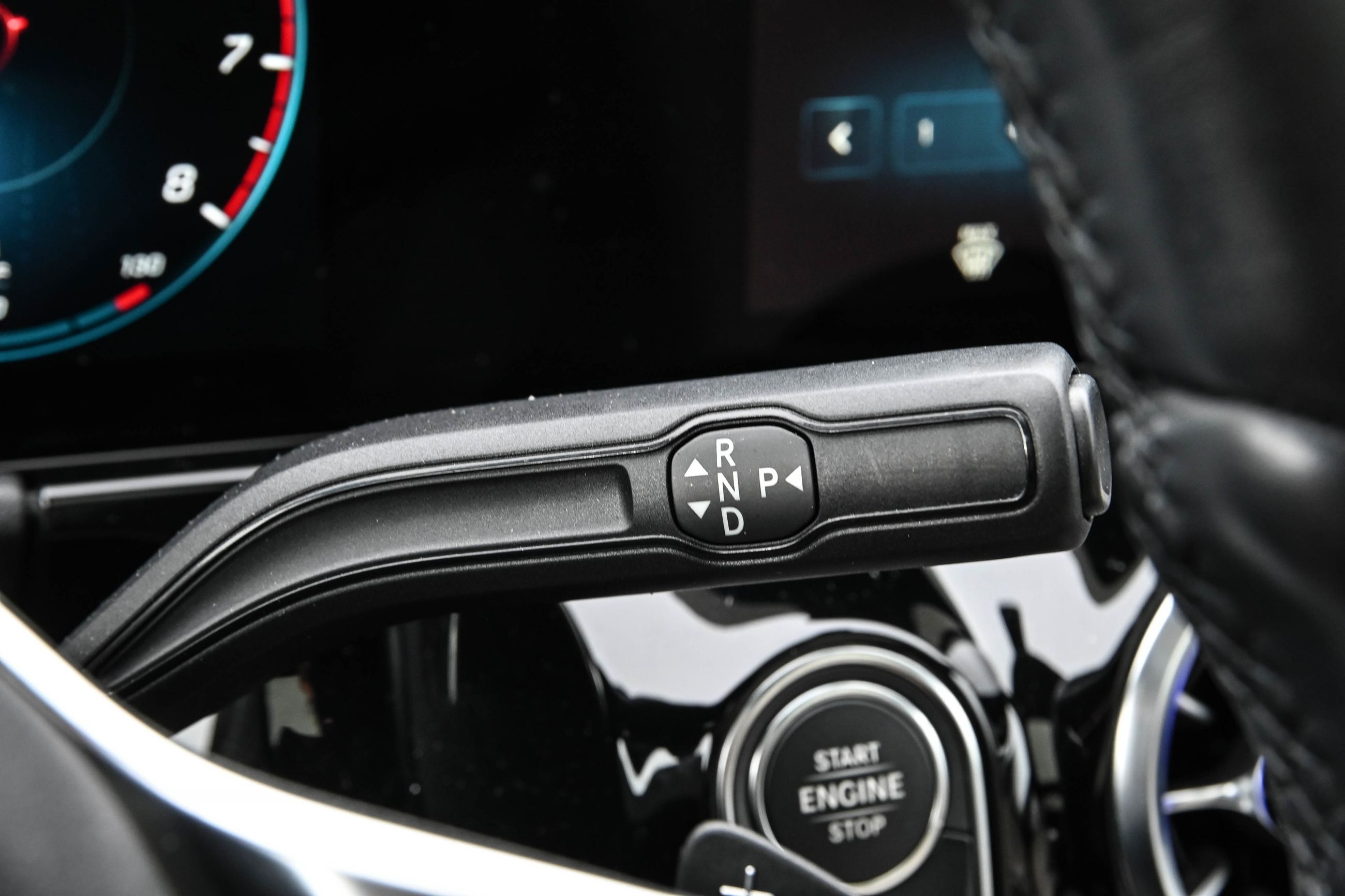 Mercedes-Benz GLA250  2023