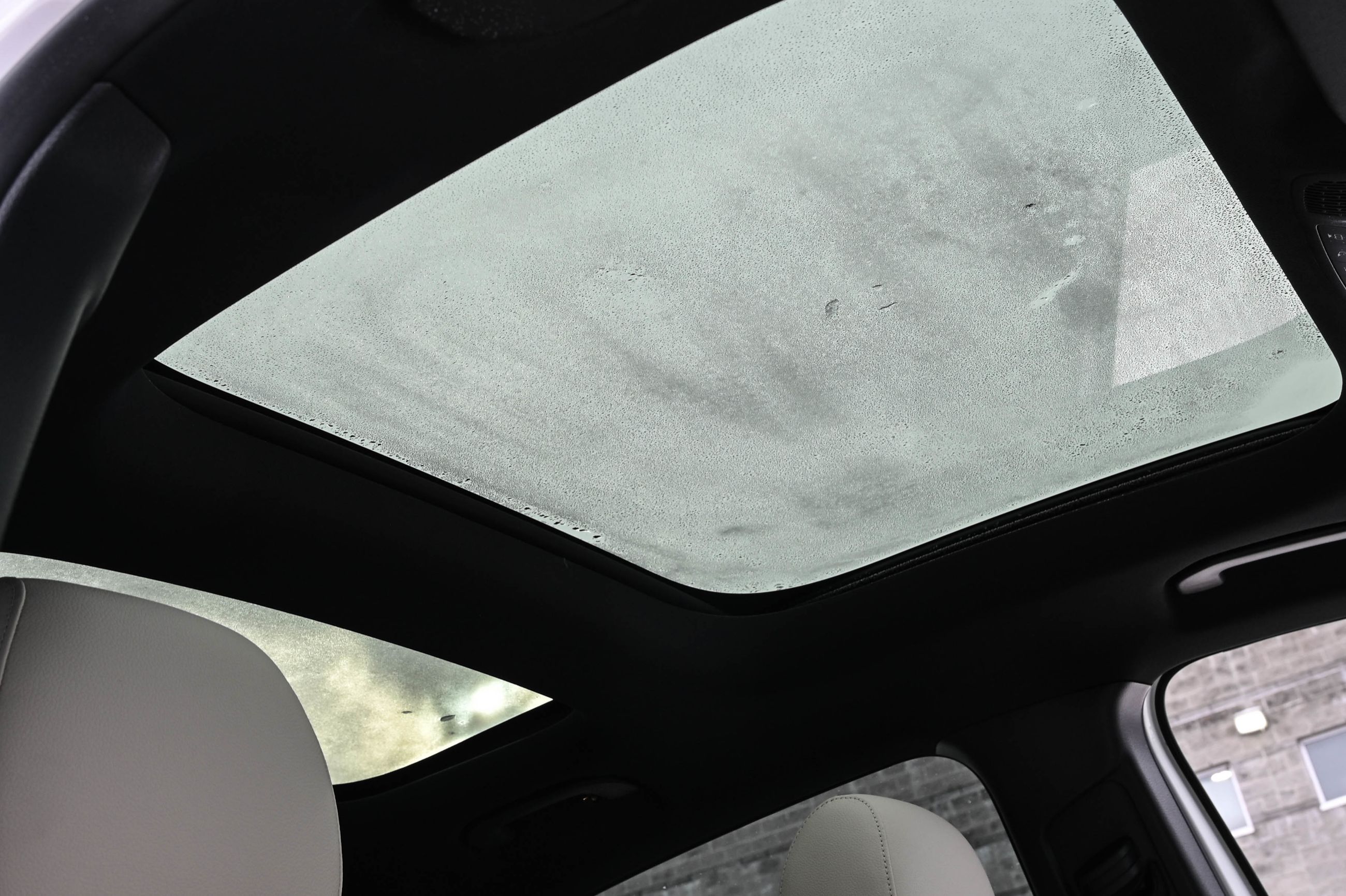 Mercedes-Benz GLA250  2023