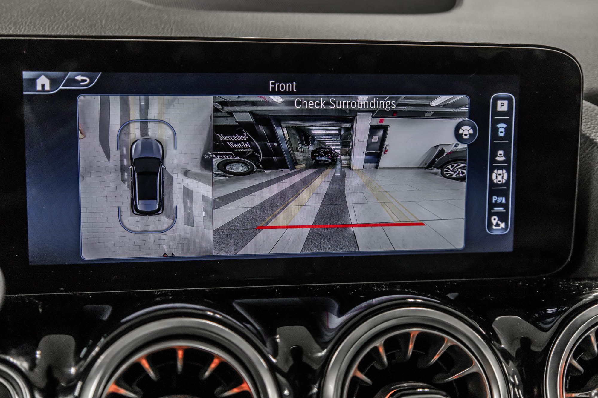 Mercedes-Benz GLA250  2025