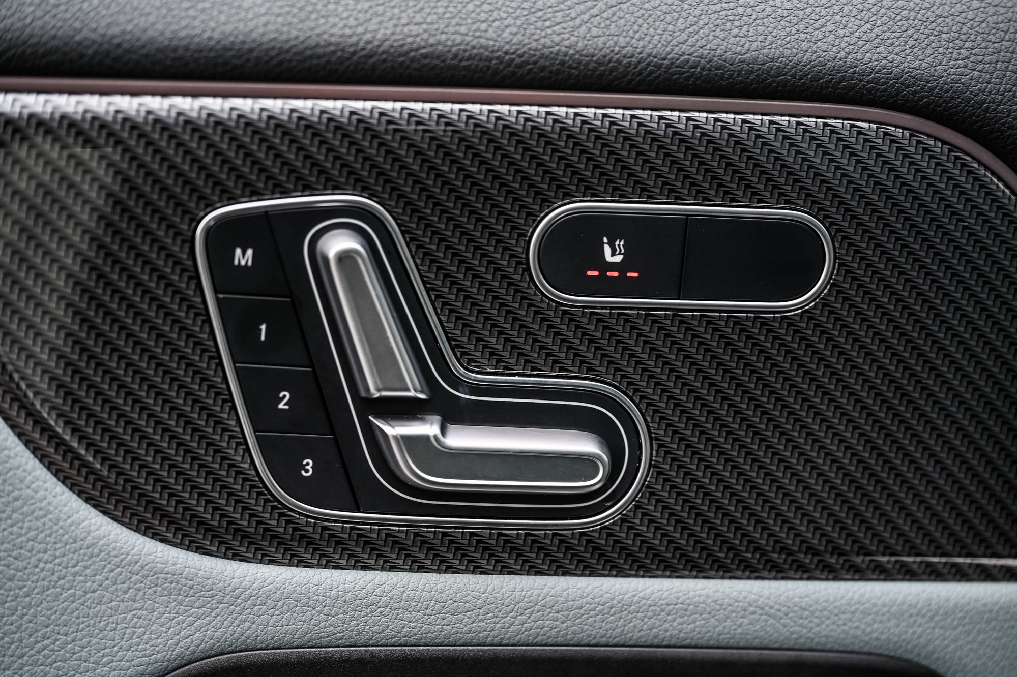 2025 Mercedes-Benz GLA250