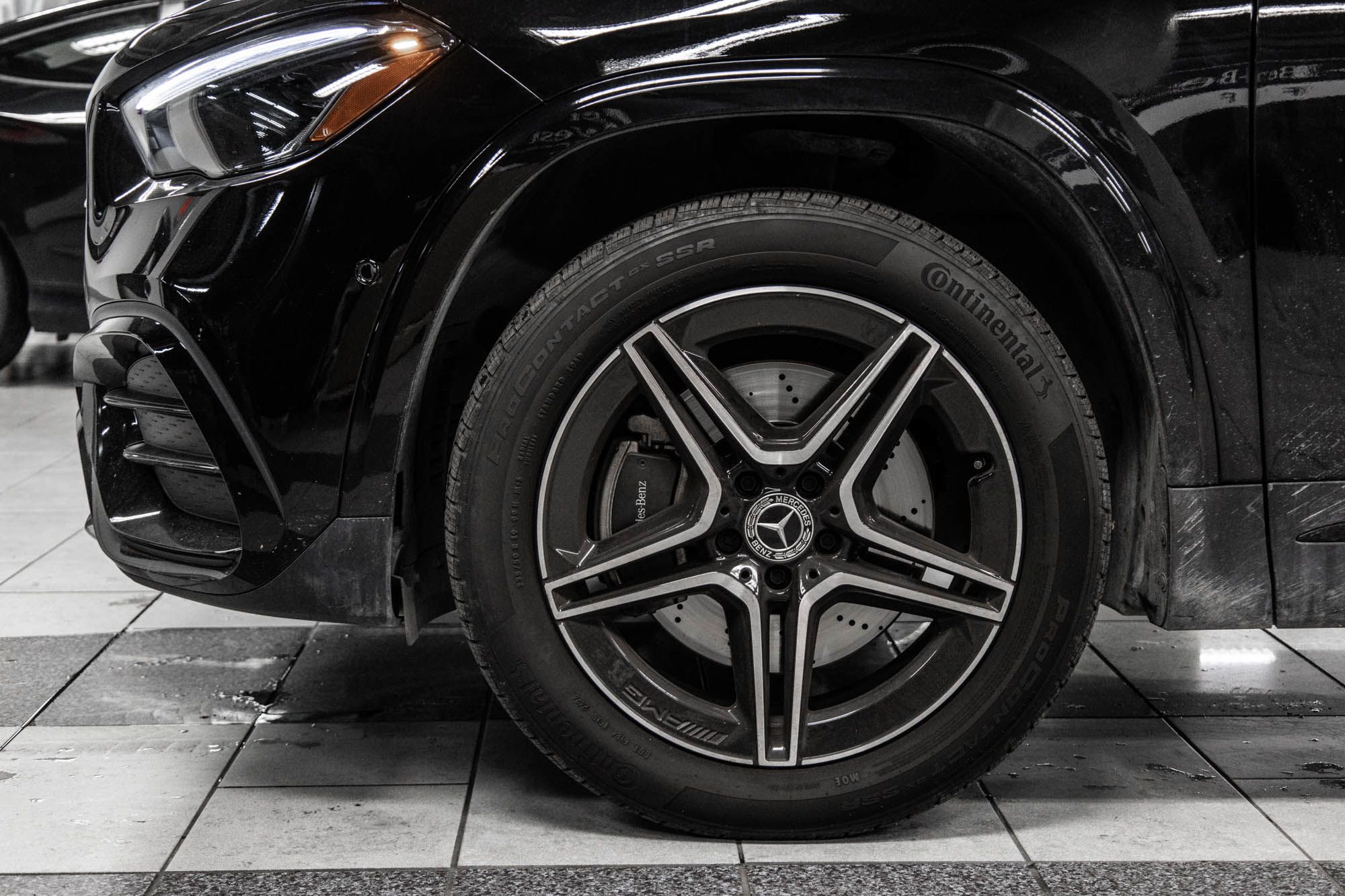 Mercedes-Benz GLA250  2025