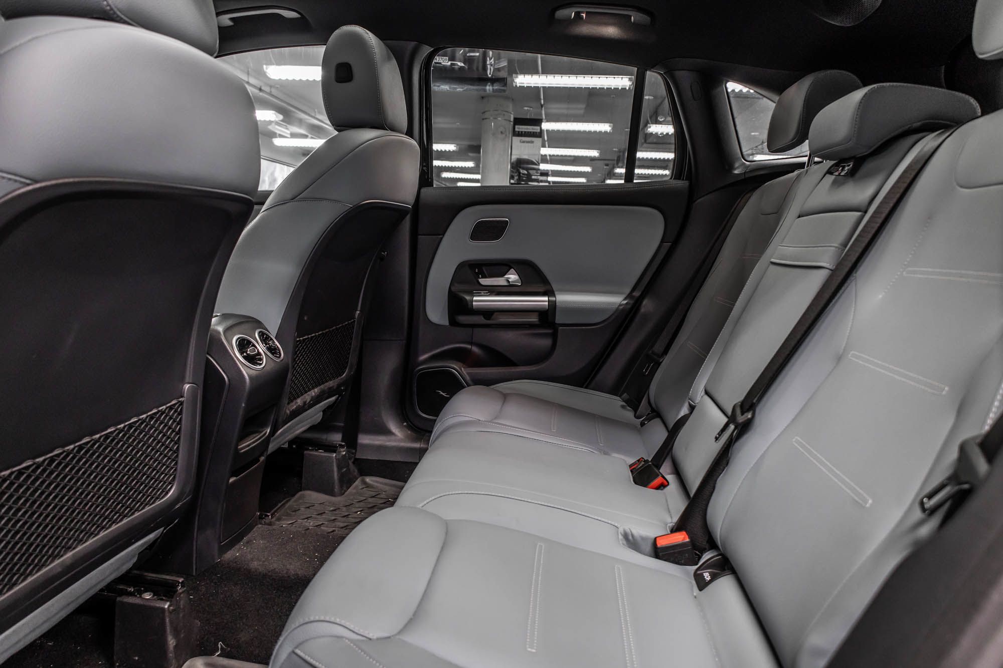 Mercedes-Benz GLA250  2025