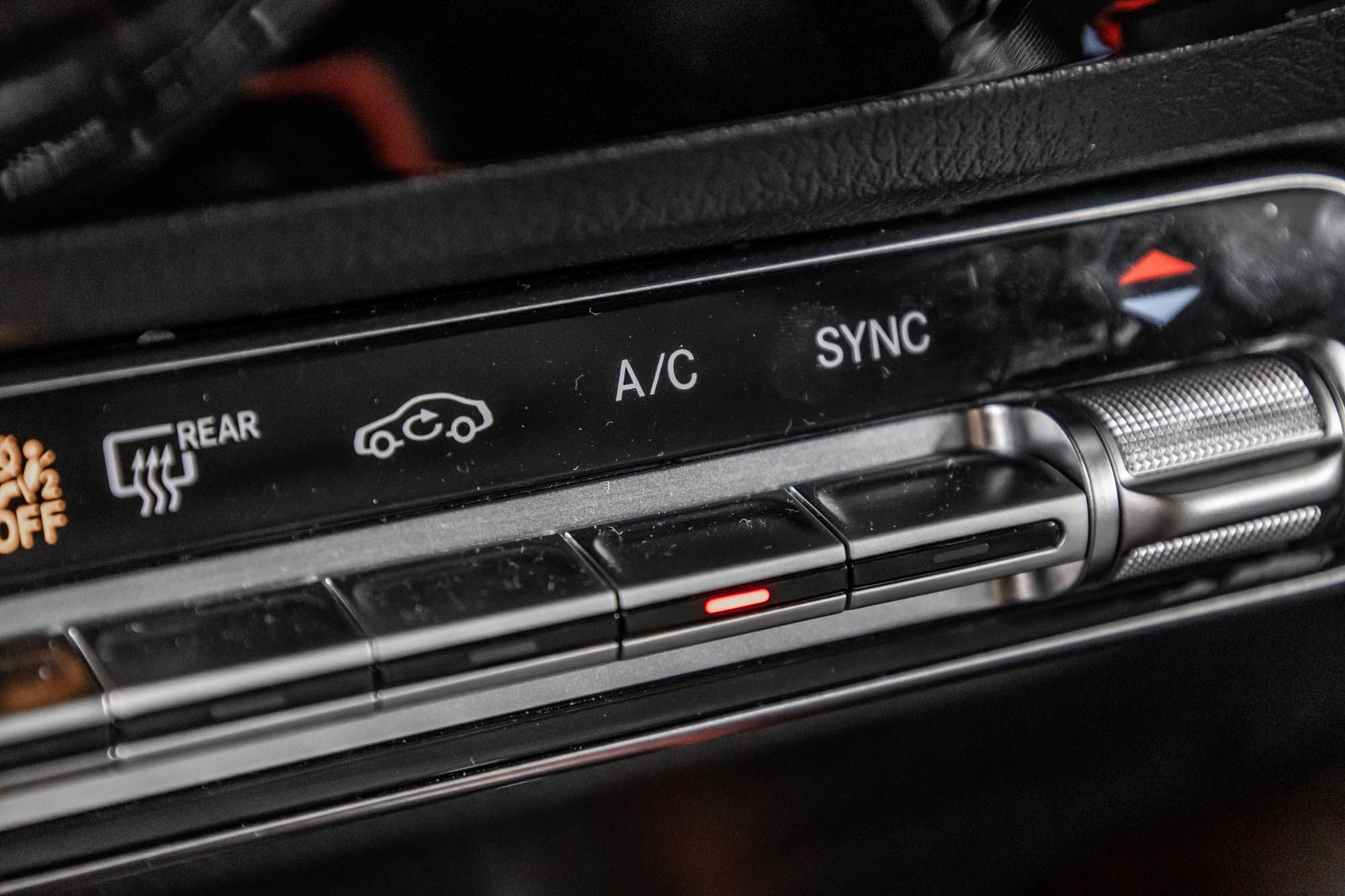 Mercedes-Benz GLA250  2025