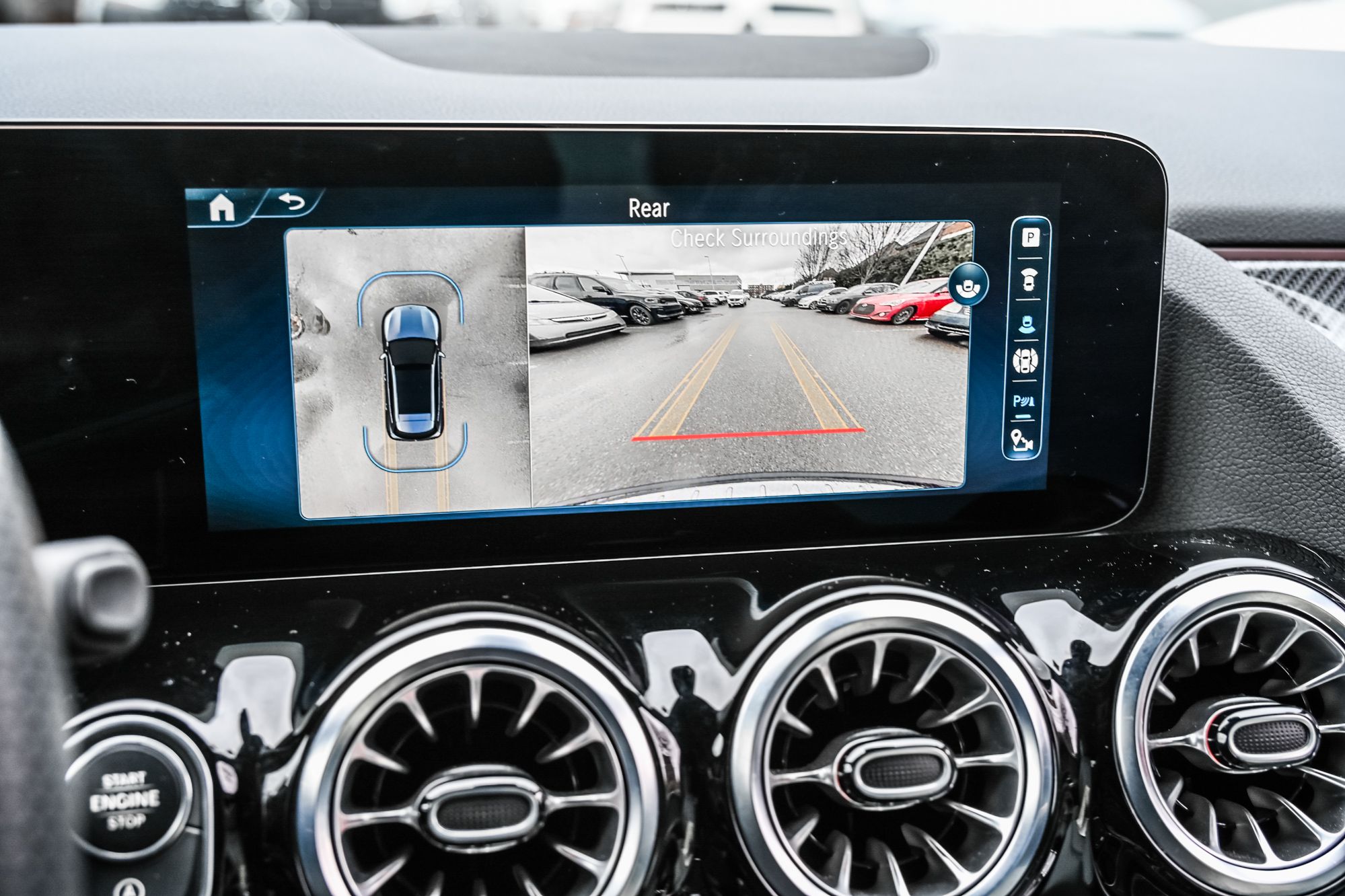 2025 Mercedes-Benz GLA250