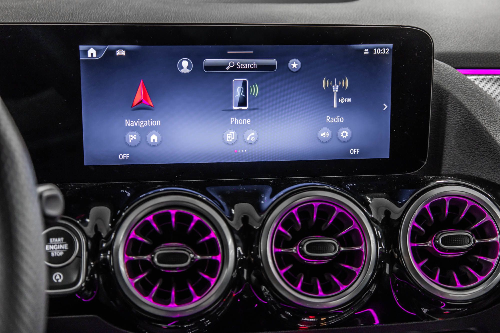 Mercedes-Benz GLA250  2025