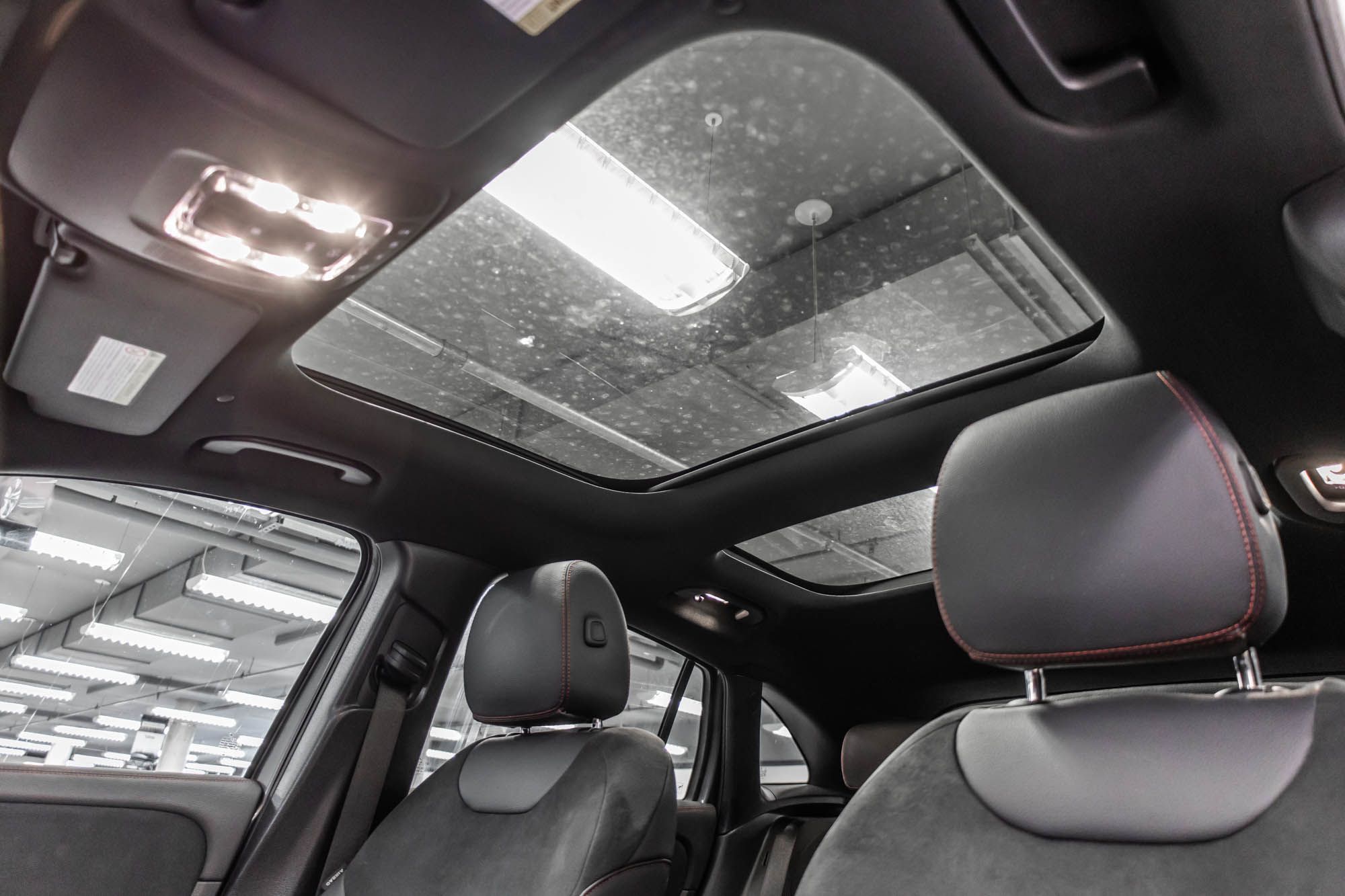 Mercedes-Benz GLA250  2025