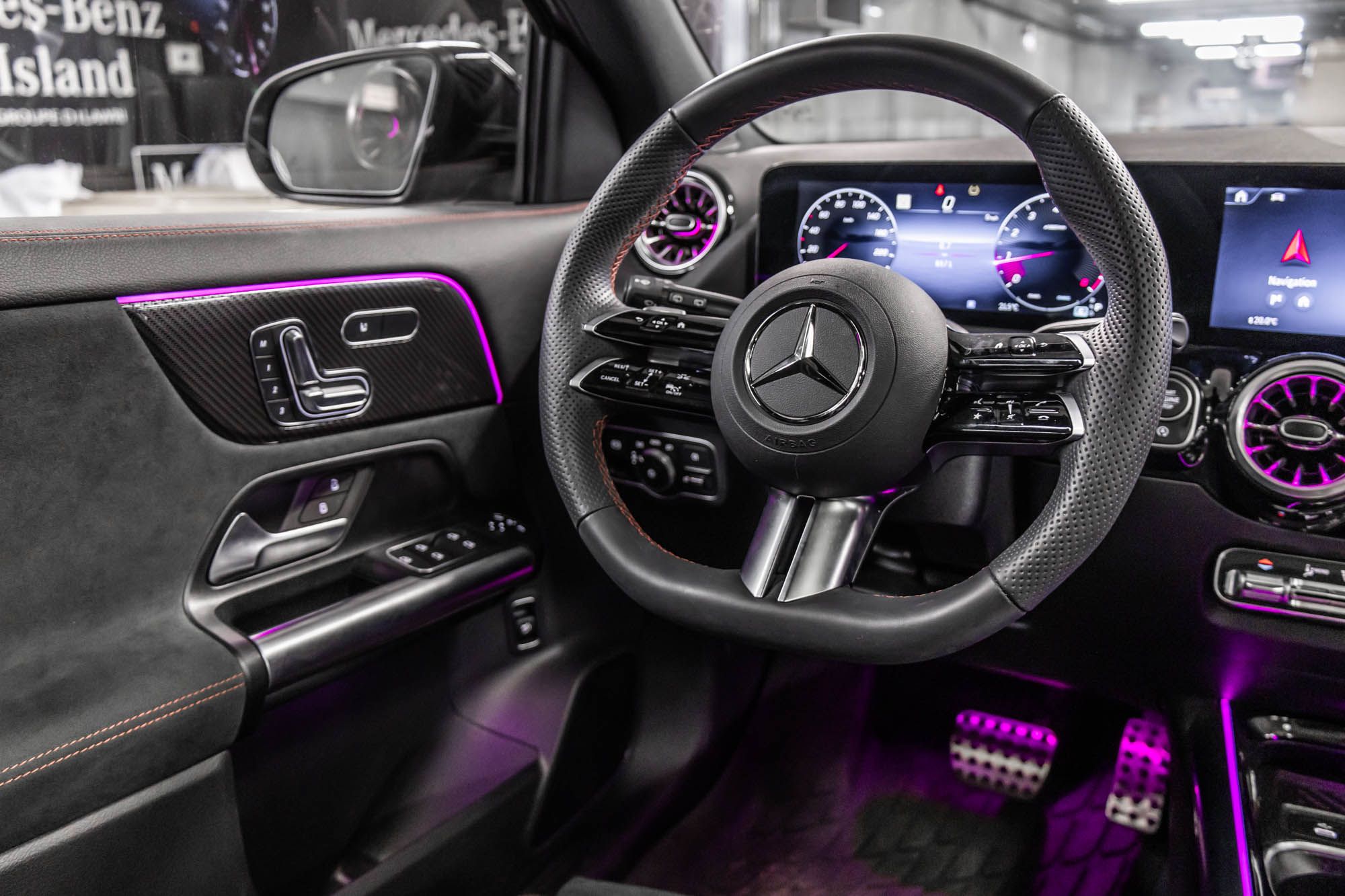 Mercedes-Benz GLA250  2025