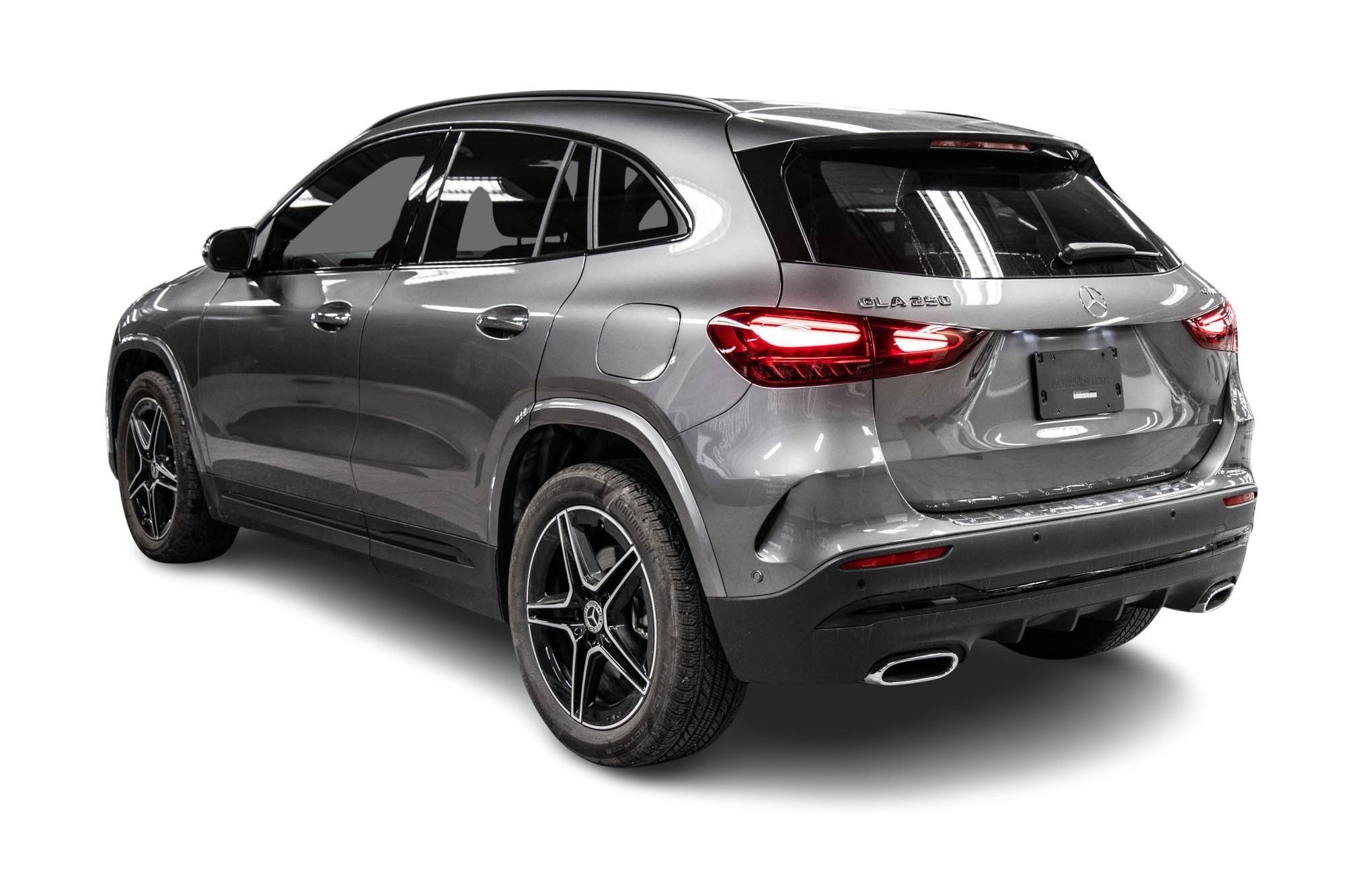 Mercedes-Benz GLA250  2025