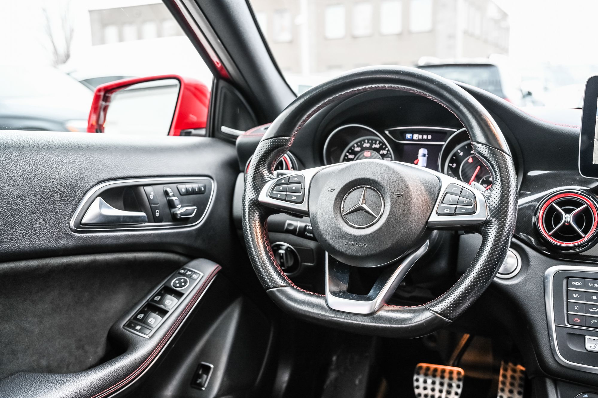 Mercedes-Benz GLA45 AMG  2018