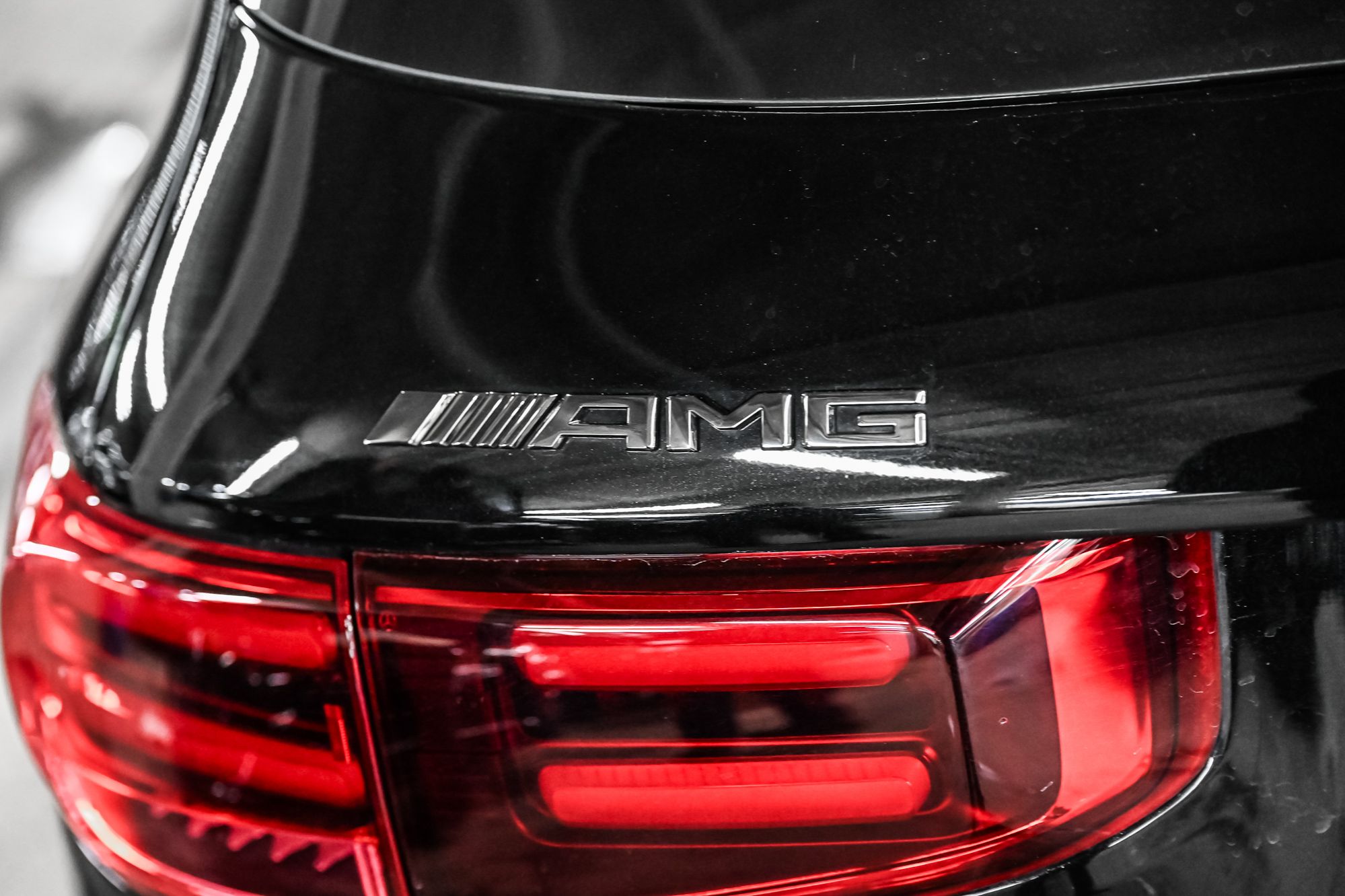 Mercedes-Benz GLB  2025