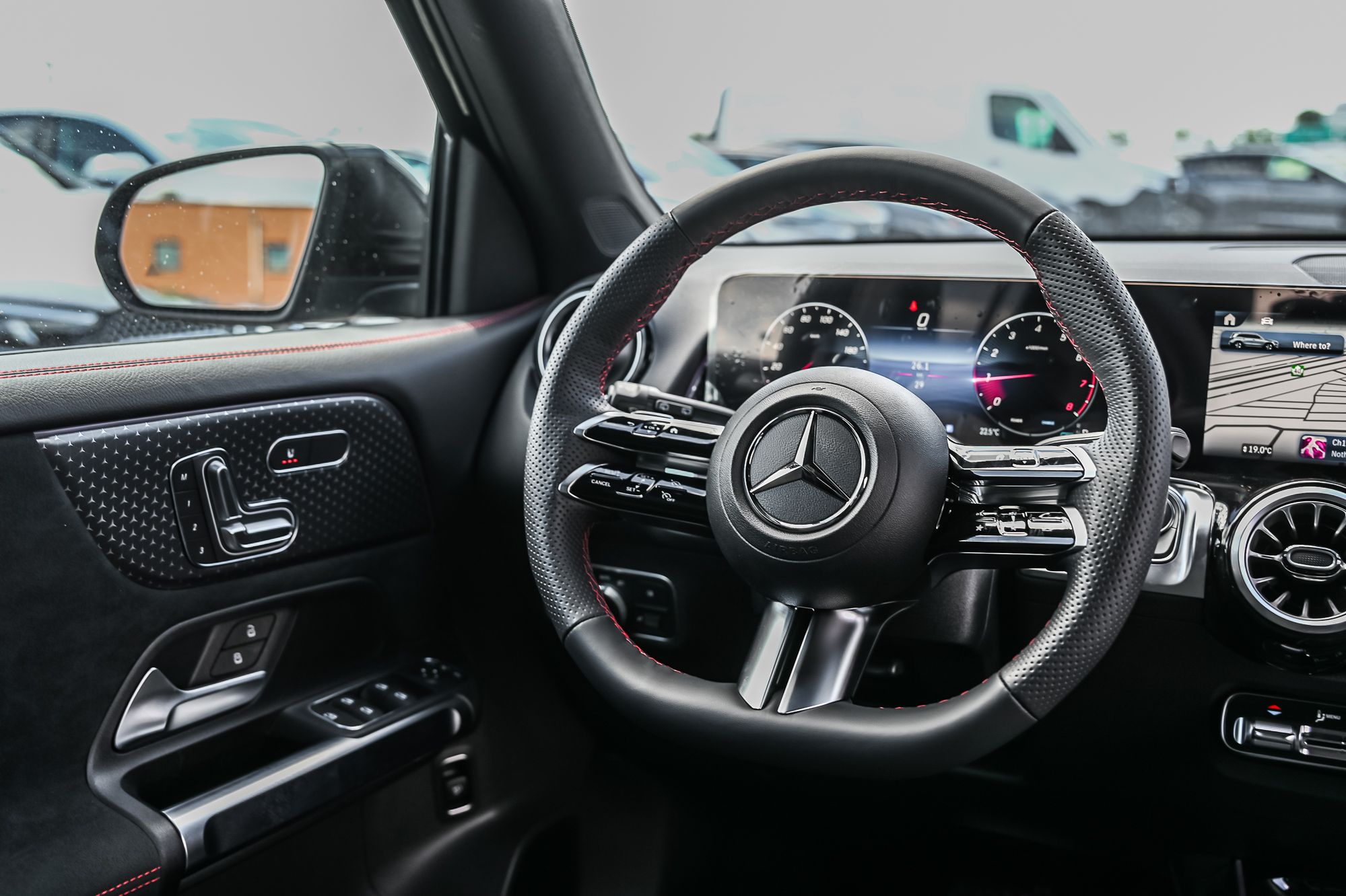 2026 Mercedes-Benz GLB in Dollard-des-Ormeaux, Quebec
