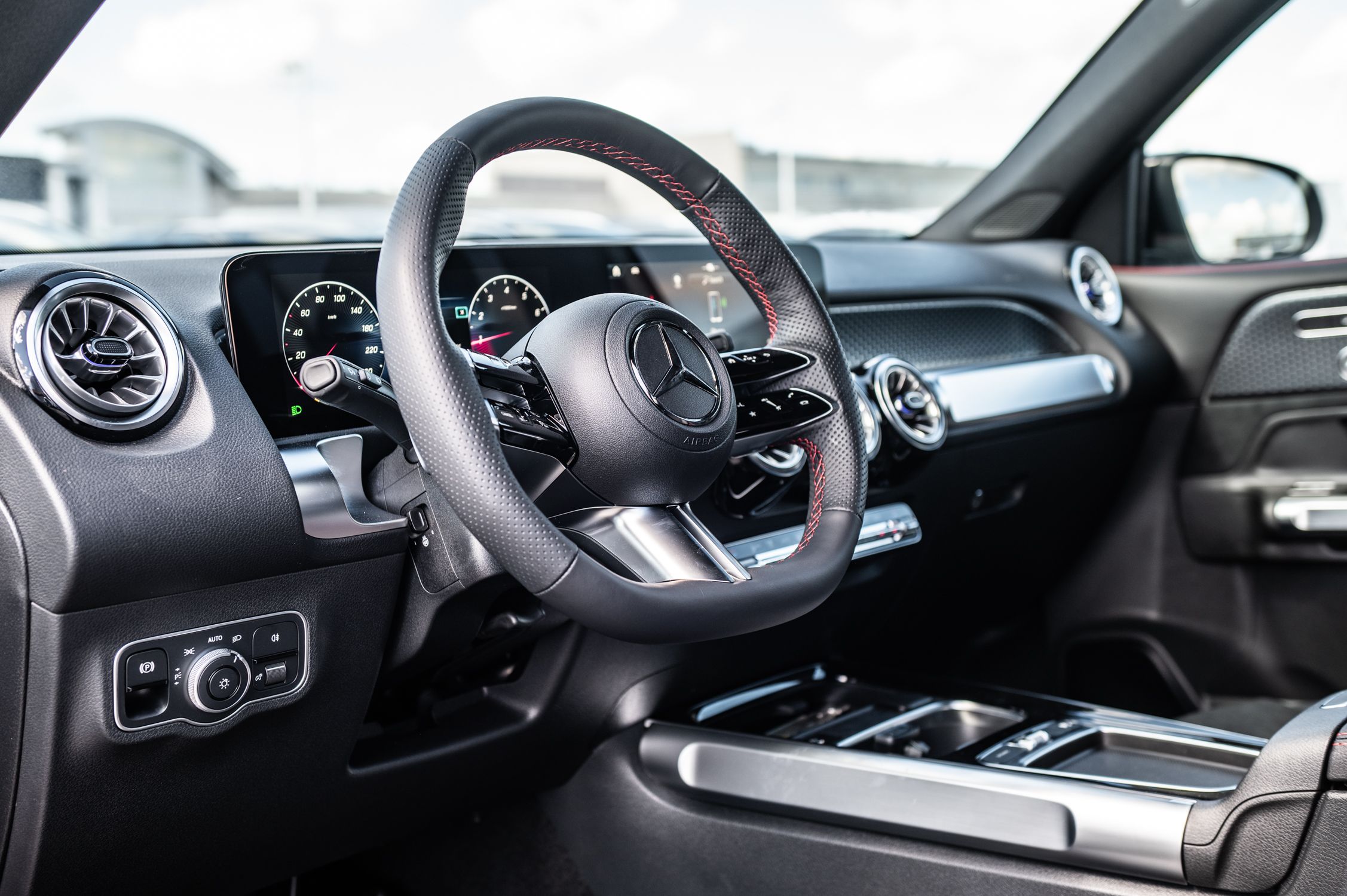 2026 Mercedes-Benz GLB in Dollard-des-Ormeaux, Quebec