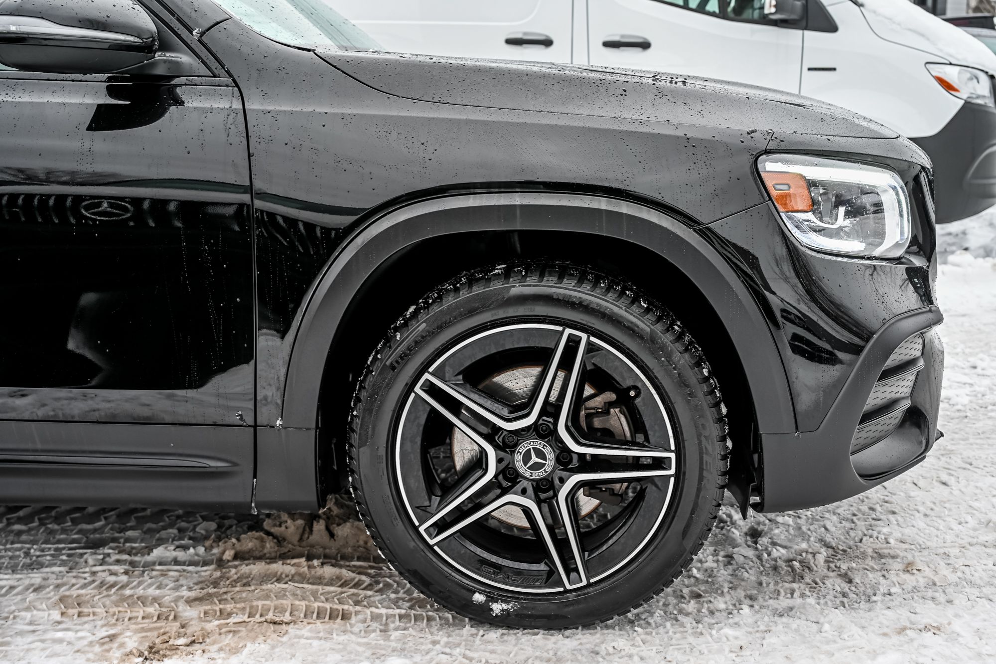 Mercedes-Benz GLB250  2021 à Dollard-des-Ormeaux, Québec