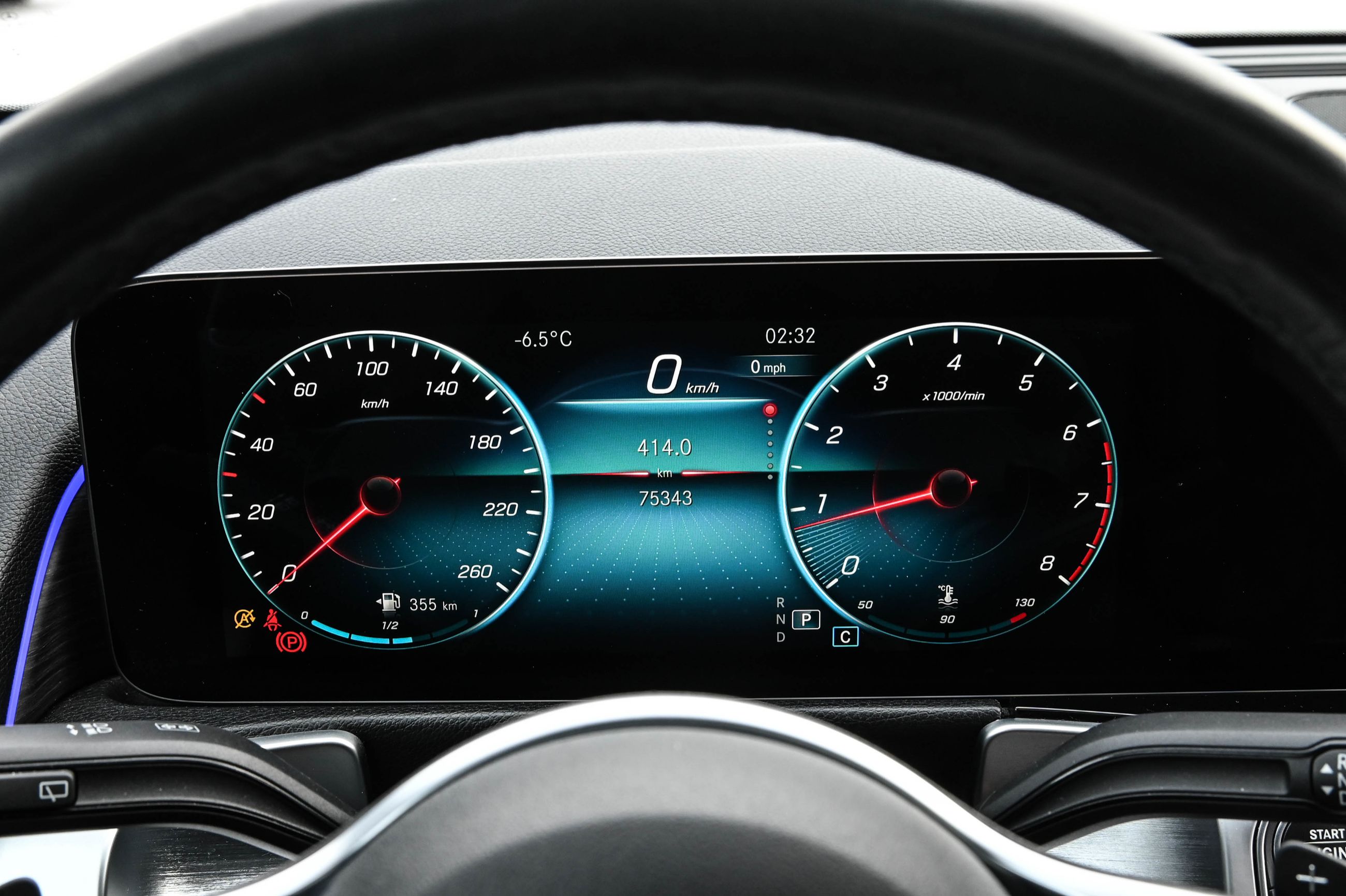 Mercedes-Benz GLB250  2022