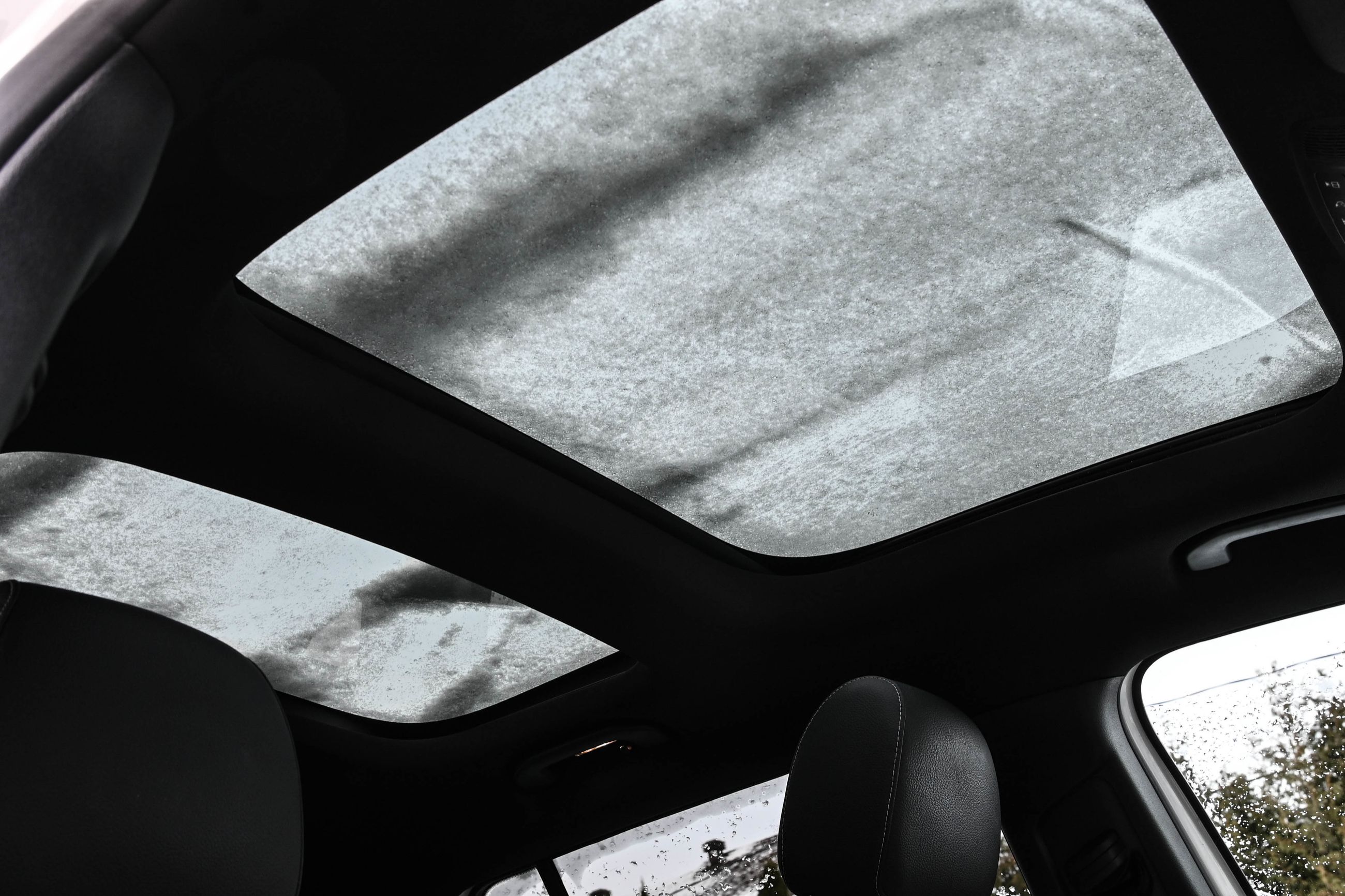 Mercedes-Benz GLB250  2022