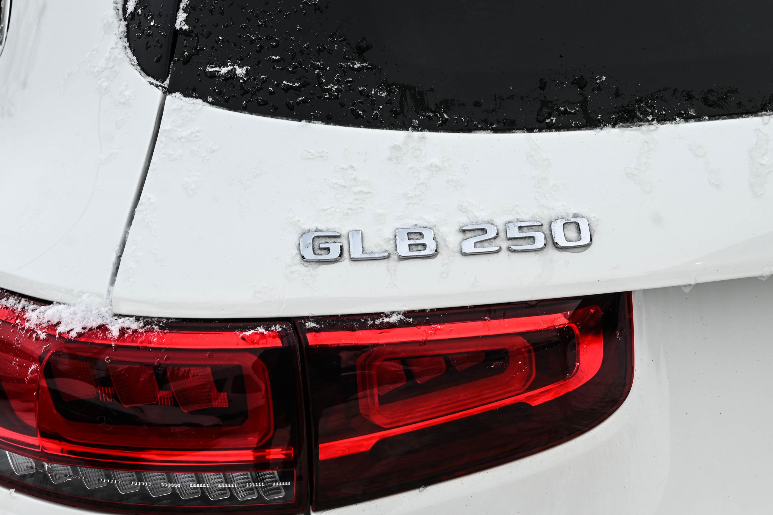 Mercedes-Benz GLB250  2022