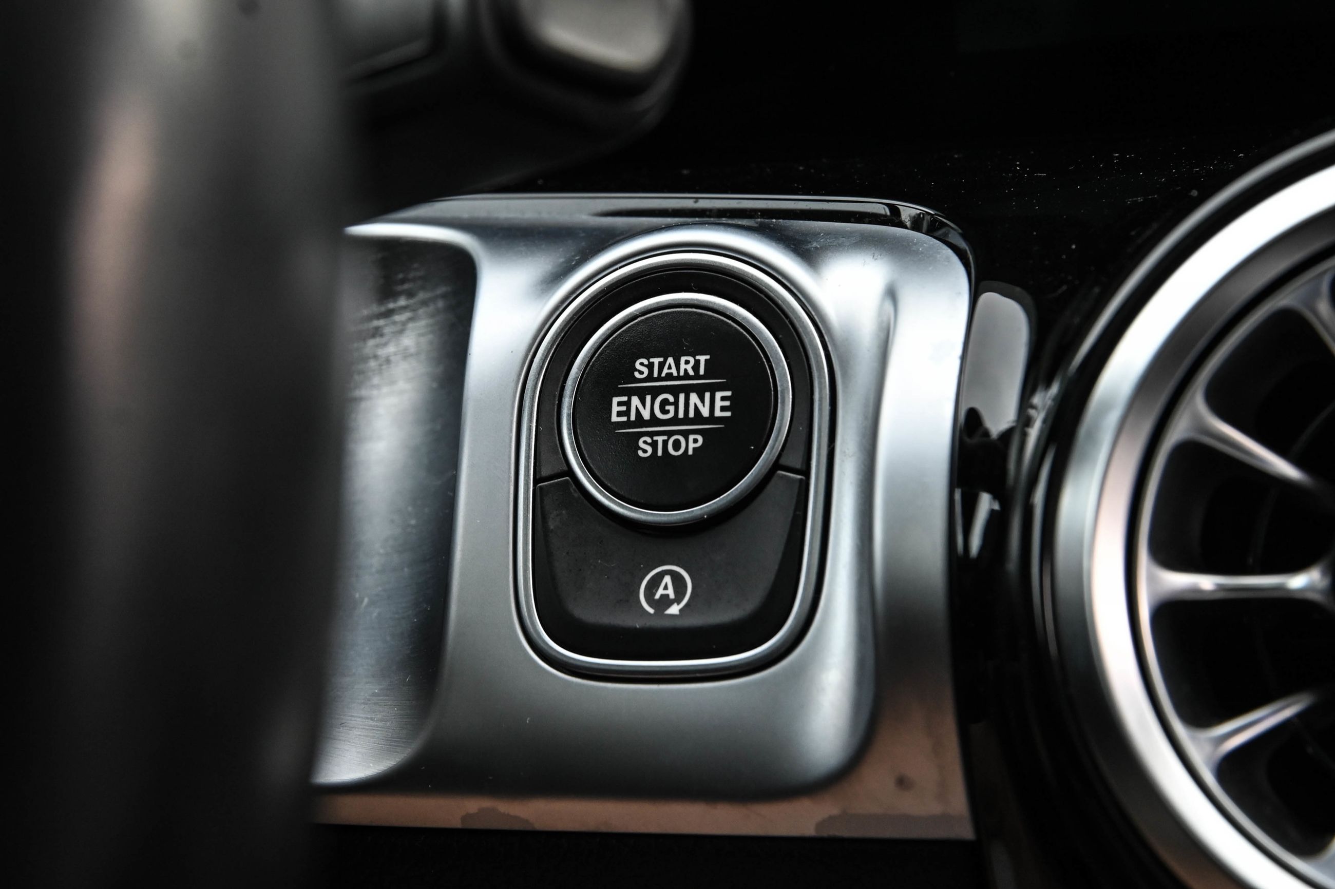 Mercedes-Benz GLB250  2022