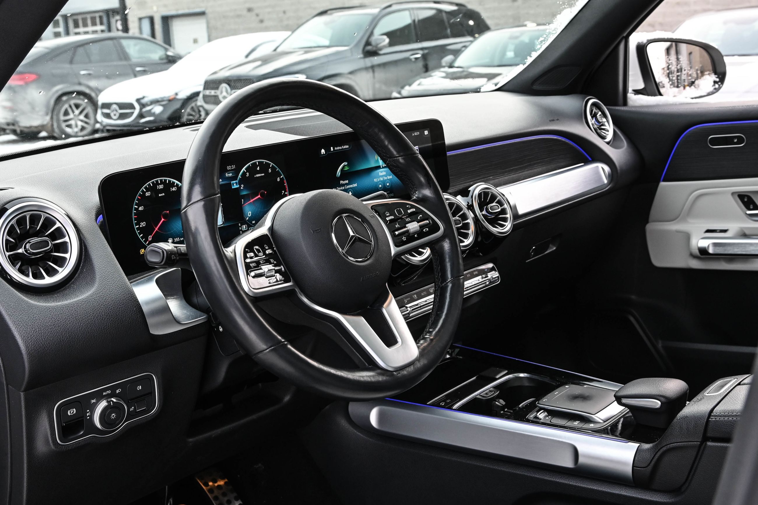 Mercedes-Benz GLB250  2022