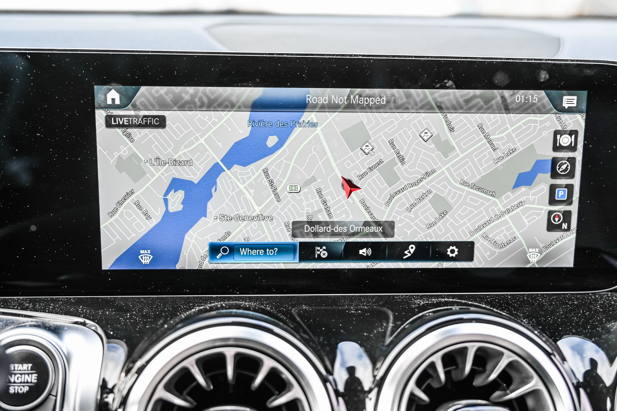 Mercedes-Benz GLB250  2022