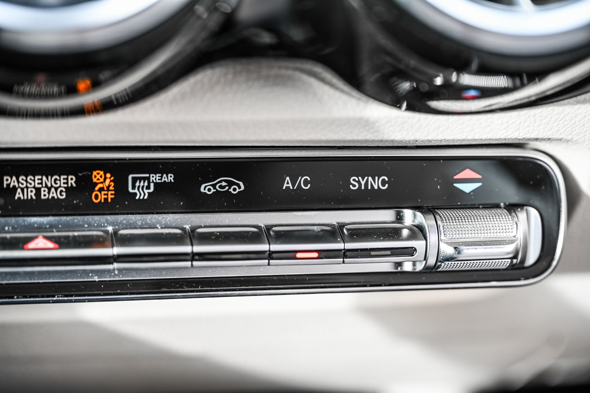 Mercedes-Benz GLB250  2022