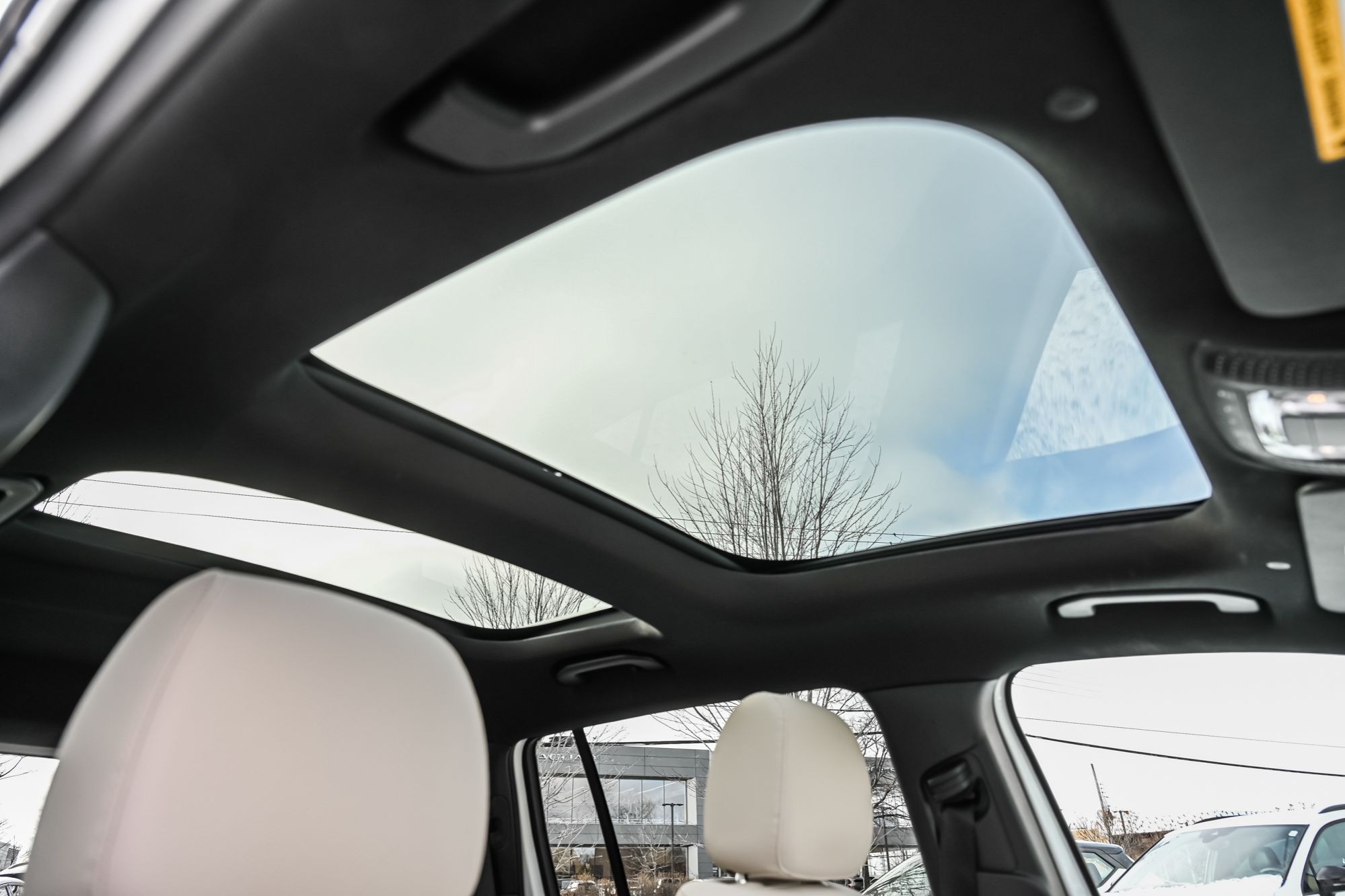 Mercedes-Benz GLB250  2022