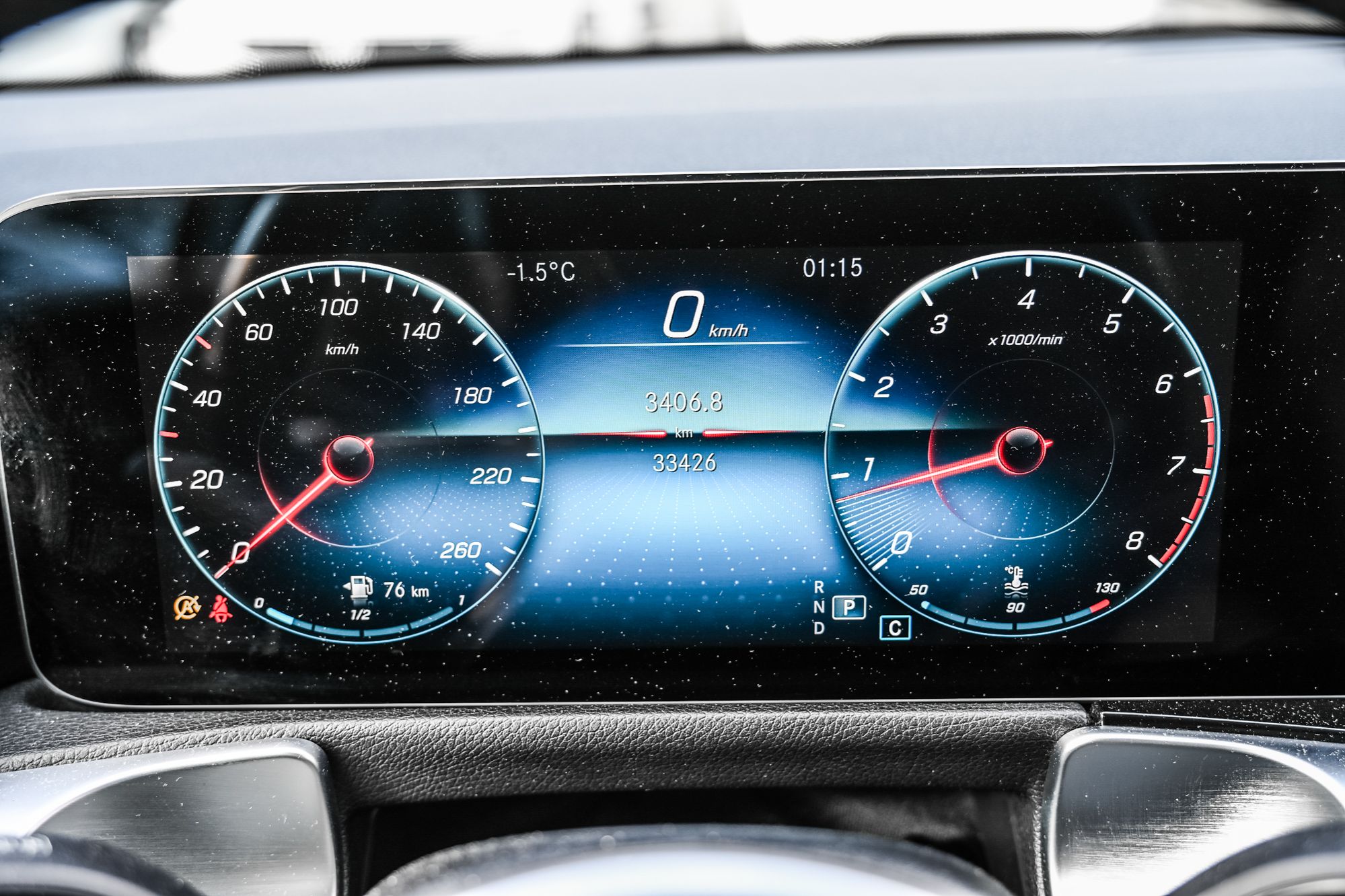 Mercedes-Benz GLB250  2022