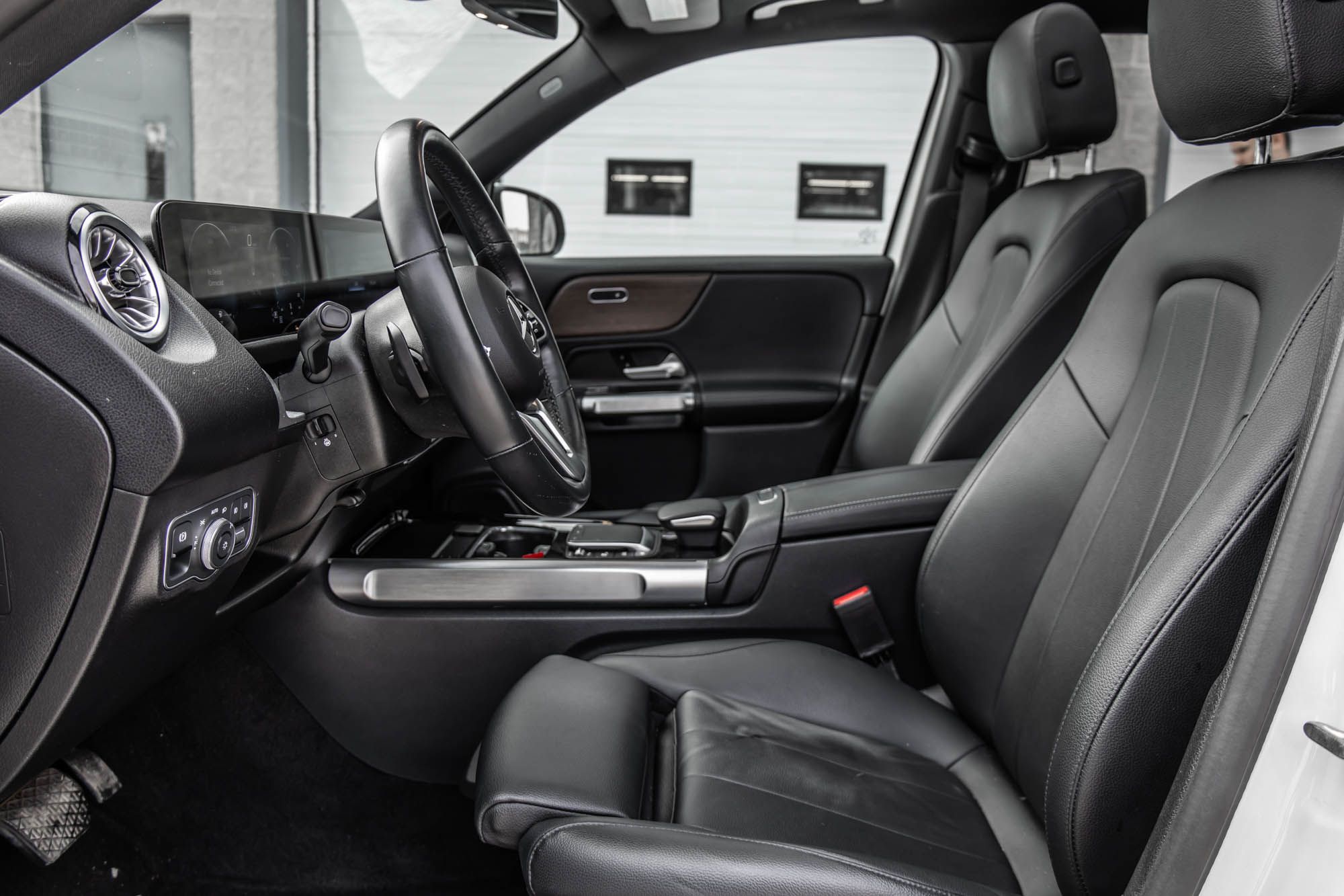 2022 Mercedes-Benz GLB250