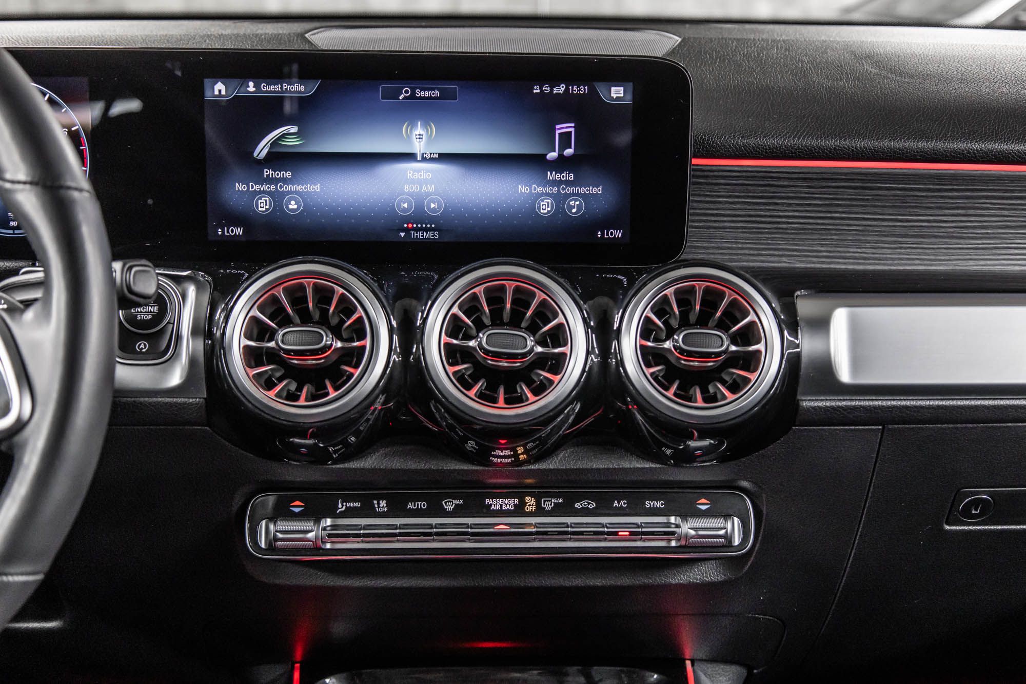 2022 Mercedes-Benz GLB250