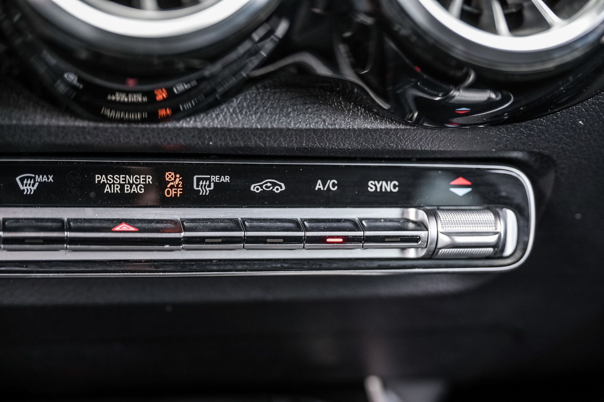 2022 Mercedes-Benz GLB250