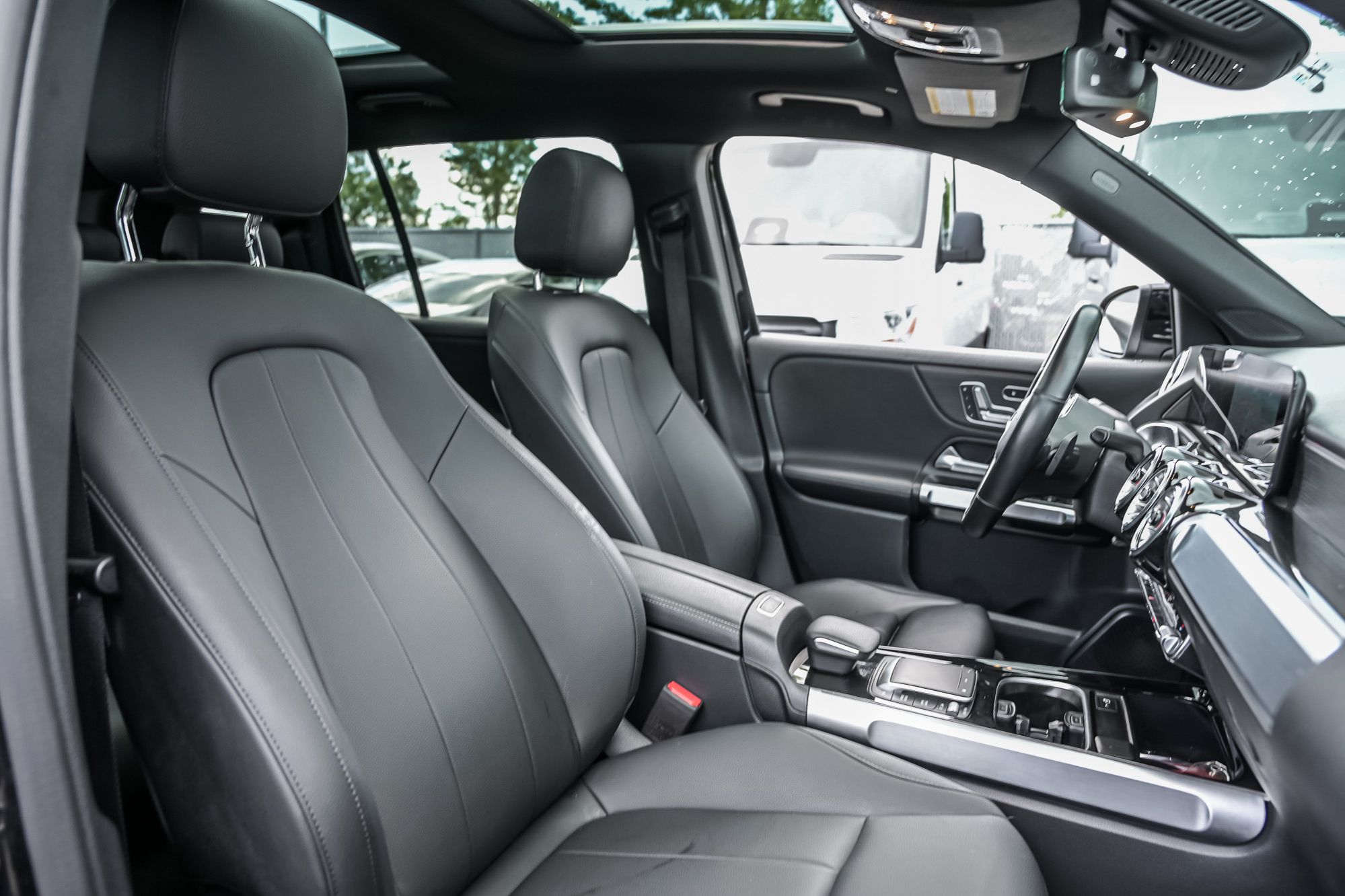 2022 Mercedes-Benz GLB250