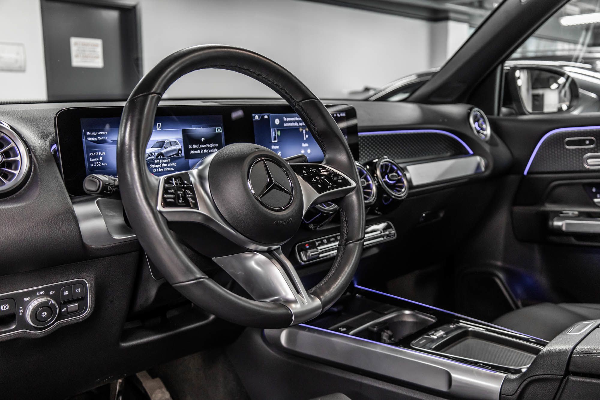 2024 Mercedes-Benz GLB250 in Dollard-des-Ormeaux, Quebec