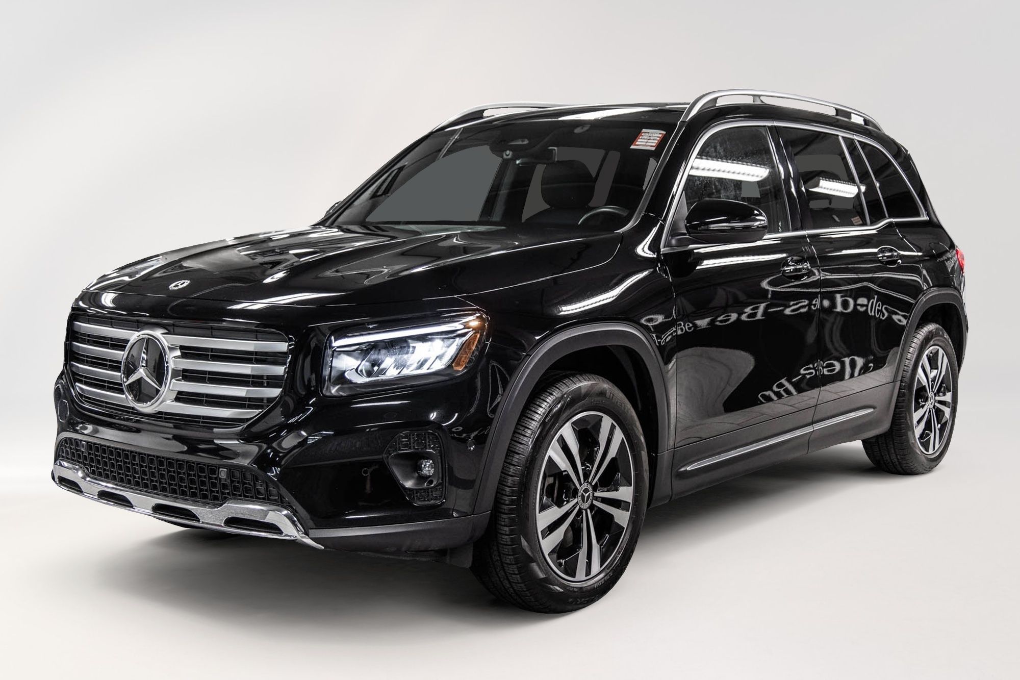 2024 Mercedes-Benz GLB250 in Dollard-des-Ormeaux, Quebec