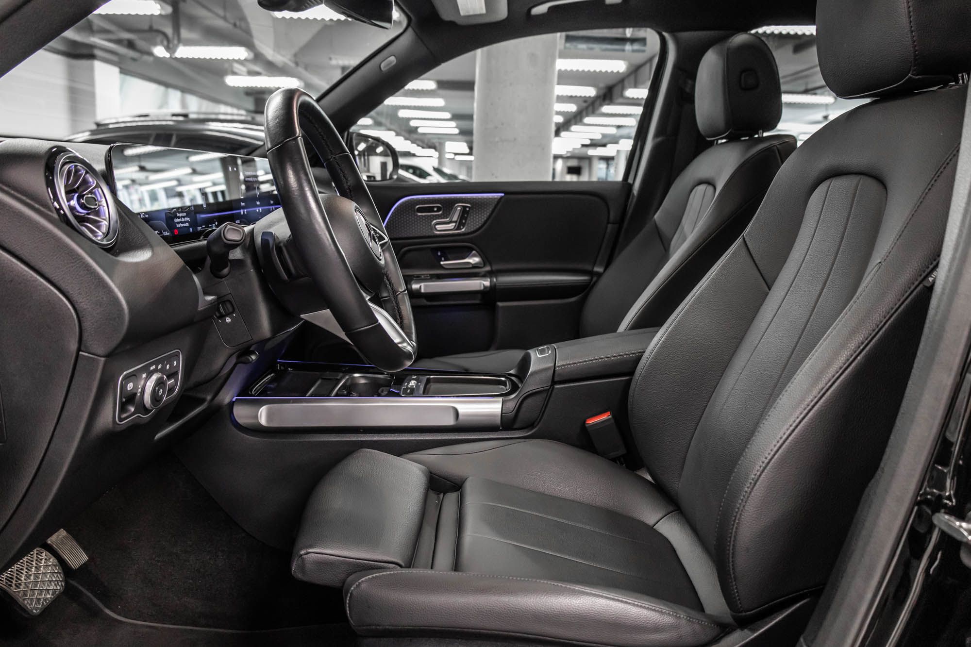 2024 Mercedes-Benz GLB250 in Dollard-des-Ormeaux, Quebec