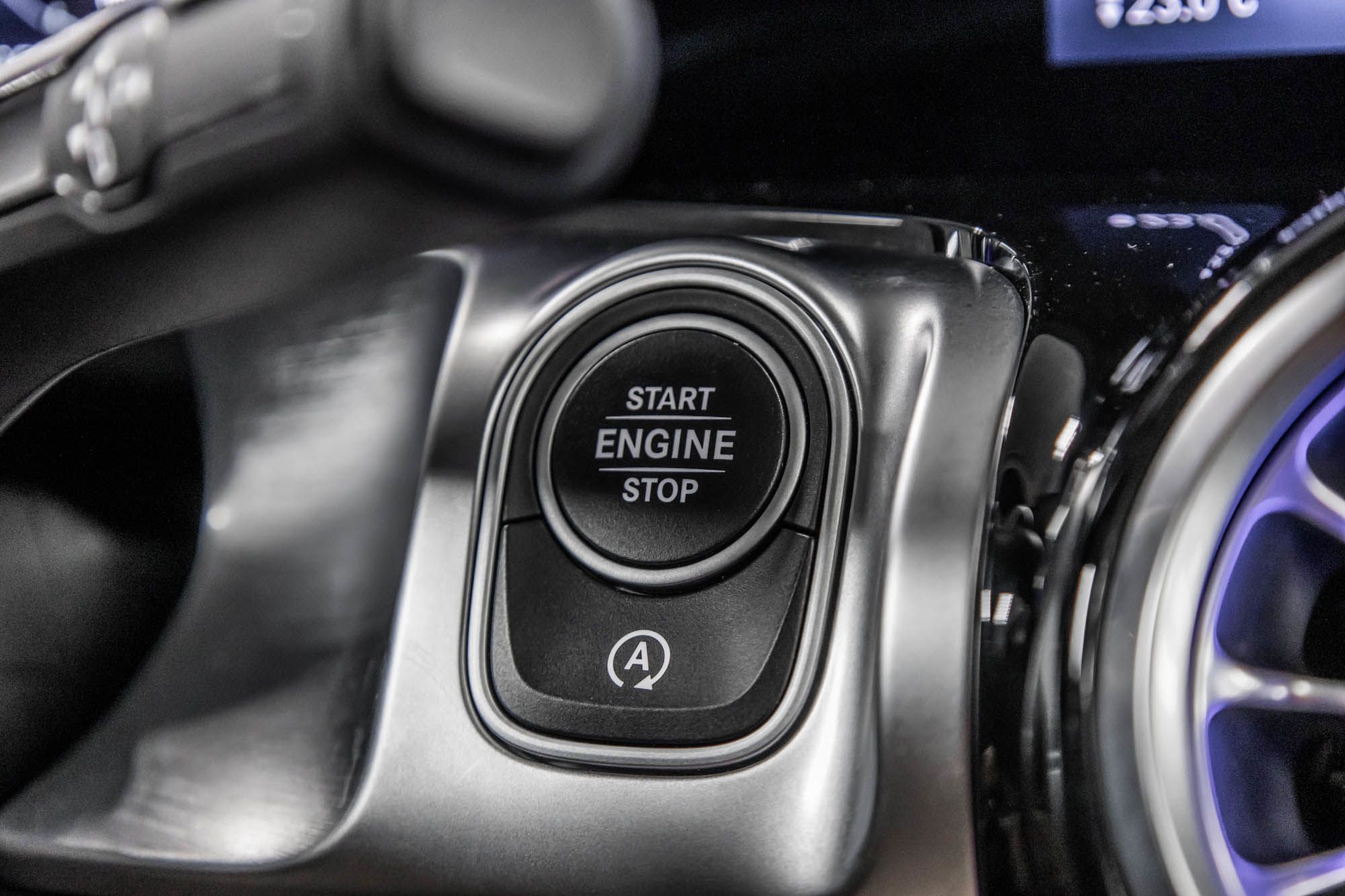 2024 Mercedes-Benz GLB250 in Dollard-des-Ormeaux, Quebec