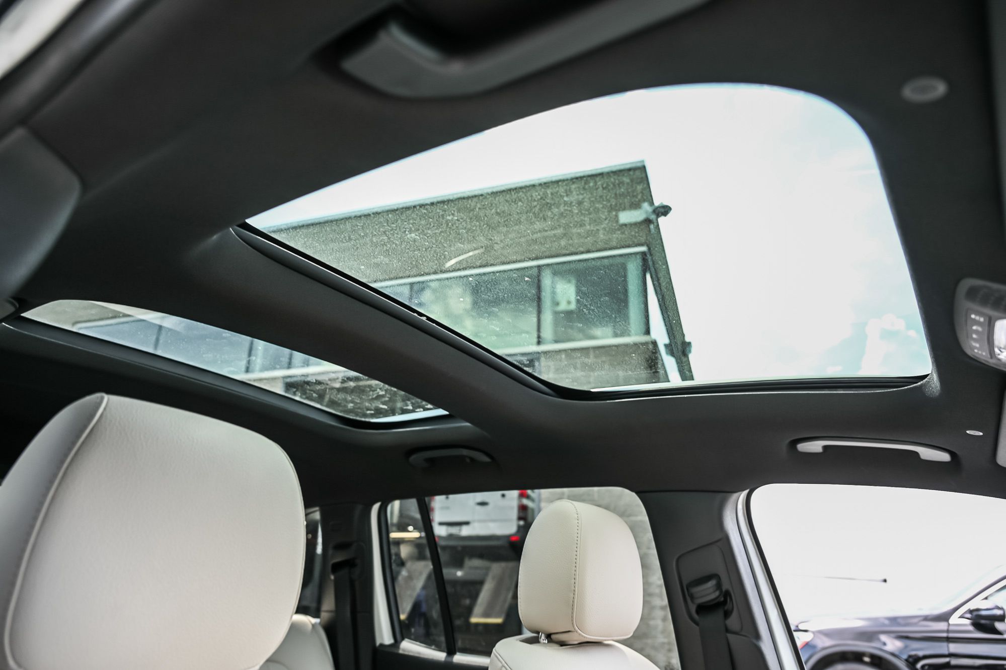 2025 Mercedes-Benz GLB250 in Dollard-des-Ormeaux, Quebec