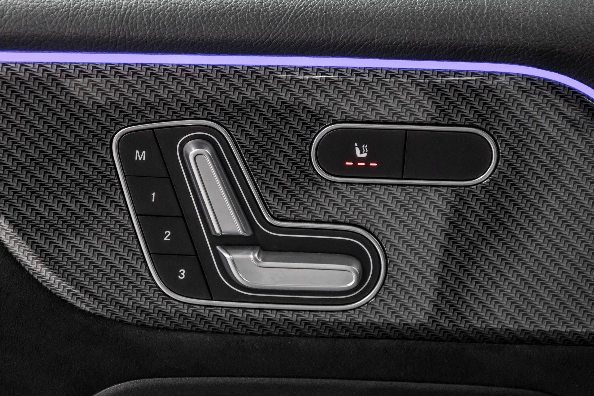 Mercedes-Benz GLB35 AMG  2021